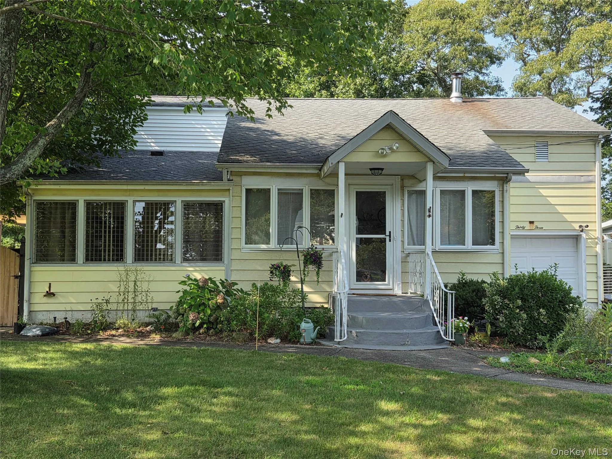 33 Elmwood Avenue, Brookhaven, NY, 3 Bedrooms Bedrooms, 7 Rooms Rooms,1 BathroomBathrooms,Residential,For Rent,Elmwood,0,1037464 33 Elmwood Avenue, Brookhaven, NY, 3 Bedrooms Bedrooms, 7 Rooms Rooms,1 BathroomBathrooms,Residential,For Rent,Elmwood,0,1037464