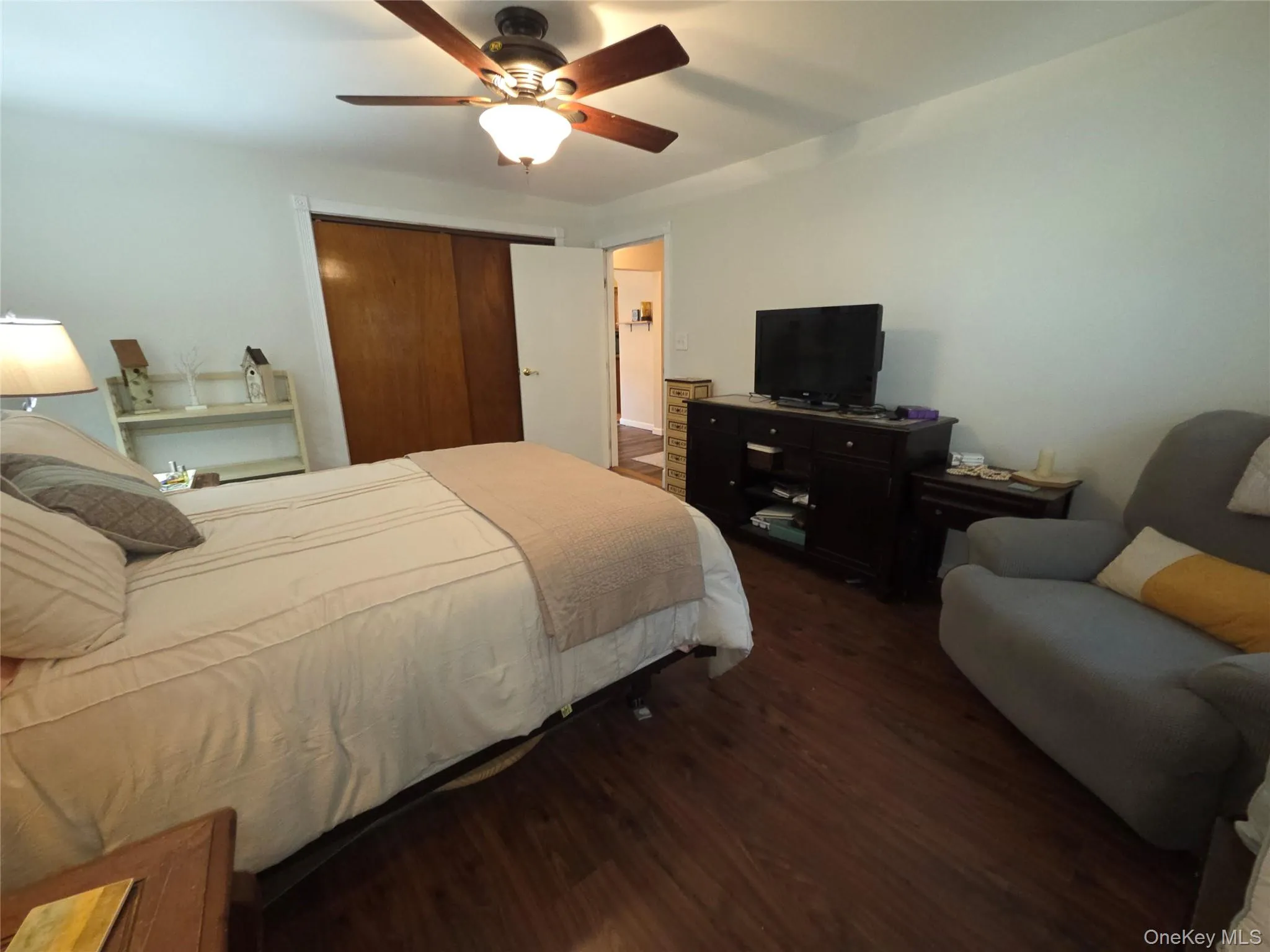 33 Elmwood Avenue, Brookhaven, NY, 3 Bedrooms Bedrooms, 7 Rooms Rooms,1 BathroomBathrooms,Residential,For Rent,Elmwood,0,1037464 33 Elmwood Avenue, Brookhaven, NY, 3 Bedrooms Bedrooms, 7 Rooms Rooms,1 BathroomBathrooms,Residential,For Rent,Elmwood,0,1037464