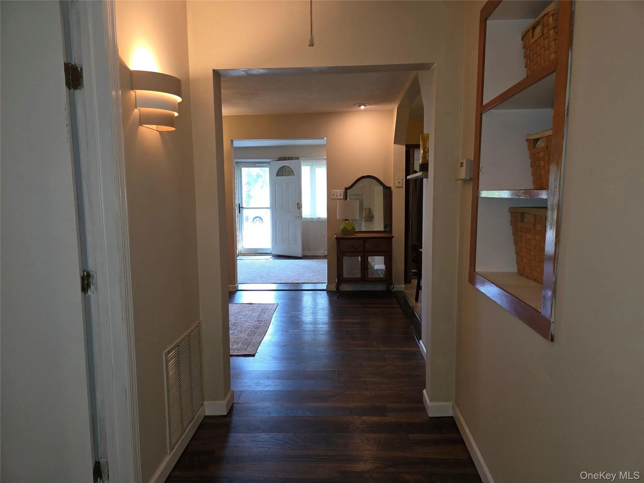 33 Elmwood Avenue, Brookhaven, NY, 3 Bedrooms Bedrooms, 7 Rooms Rooms,1 BathroomBathrooms,Residential,For Rent,Elmwood,0,1037464 33 Elmwood Avenue, Brookhaven, NY, 3 Bedrooms Bedrooms, 7 Rooms Rooms,1 BathroomBathrooms,Residential,For Rent,Elmwood,0,1037464
