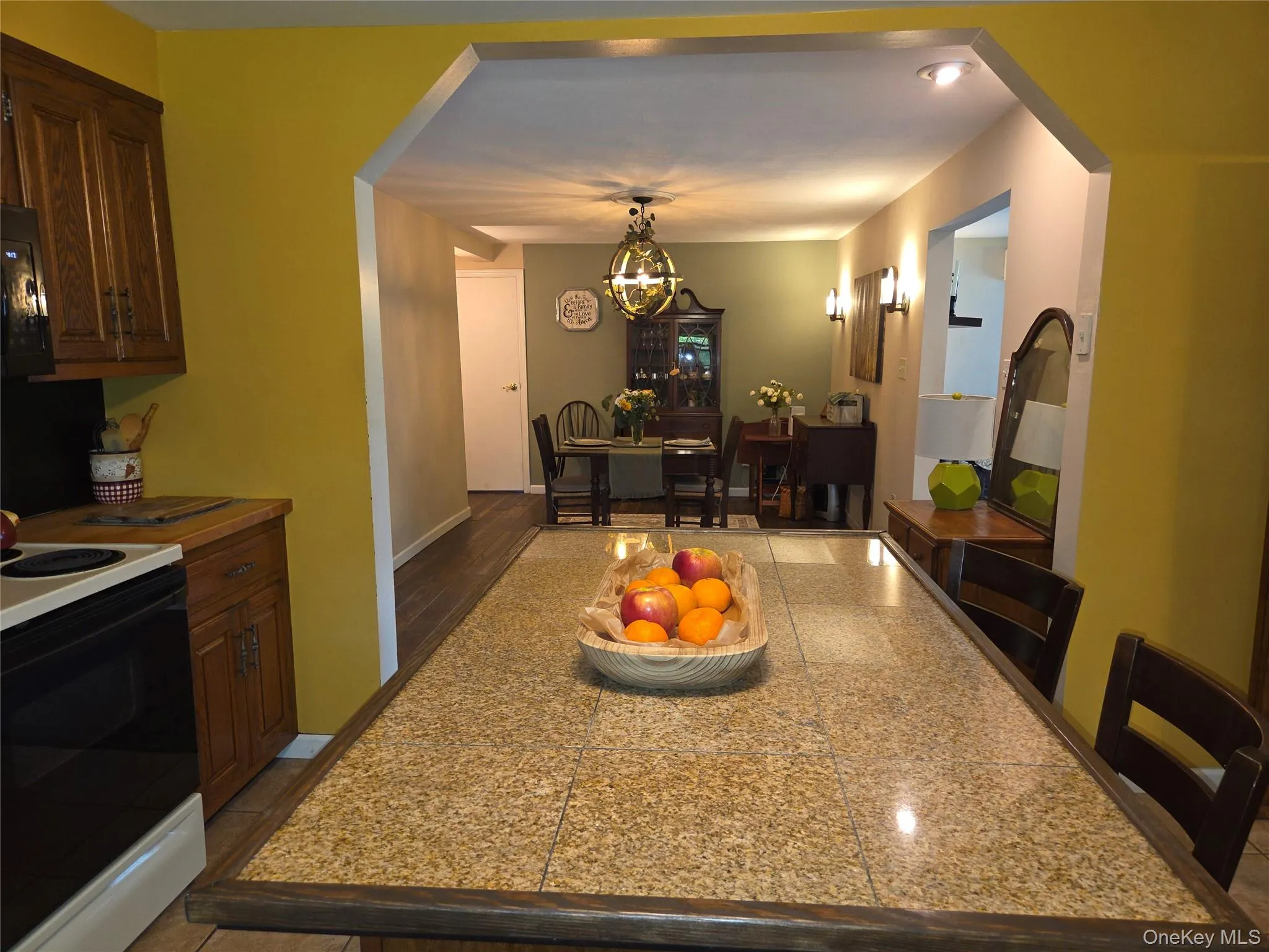 33 Elmwood Avenue, Brookhaven, NY, 3 Bedrooms Bedrooms, 7 Rooms Rooms,1 BathroomBathrooms,Residential,For Rent,Elmwood,0,1037464 33 Elmwood Avenue, Brookhaven, NY, 3 Bedrooms Bedrooms, 7 Rooms Rooms,1 BathroomBathrooms,Residential,For Rent,Elmwood,0,1037464