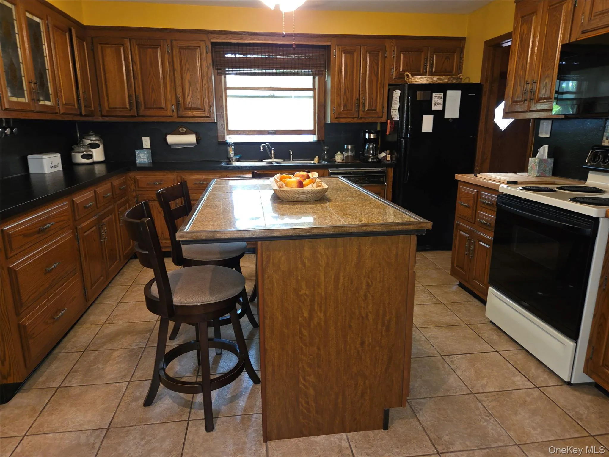 33 Elmwood Avenue, Brookhaven, NY, 3 Bedrooms Bedrooms, 7 Rooms Rooms,1 BathroomBathrooms,Residential,For Rent,Elmwood,0,1037464 33 Elmwood Avenue, Brookhaven, NY, 3 Bedrooms Bedrooms, 7 Rooms Rooms,1 BathroomBathrooms,Residential,For Rent,Elmwood,0,1037464