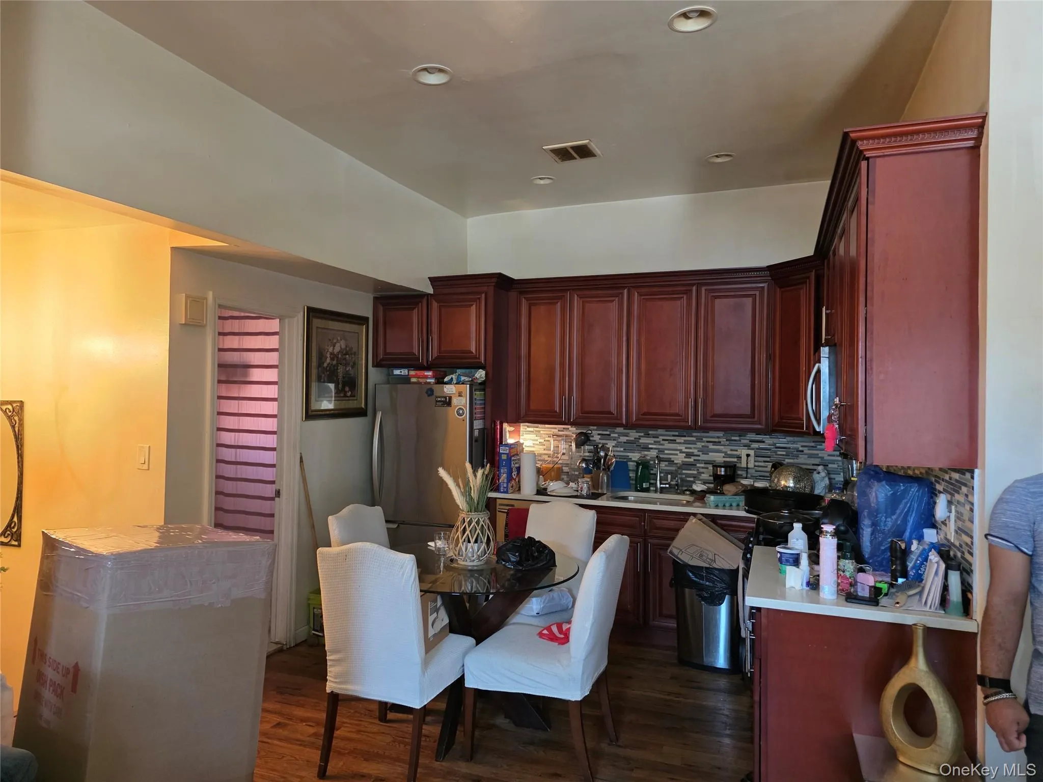 645 Mead Street, New York, NY, 7 Bedrooms Bedrooms, 10 Rooms Rooms,2 BathroomsBathrooms,Residential,For Rent,Mead,0,1037466 645 Mead Street, New York, NY, 7 Bedrooms Bedrooms, 10 Rooms Rooms,2 BathroomsBathrooms,Residential,For Rent,Mead,0,1037466