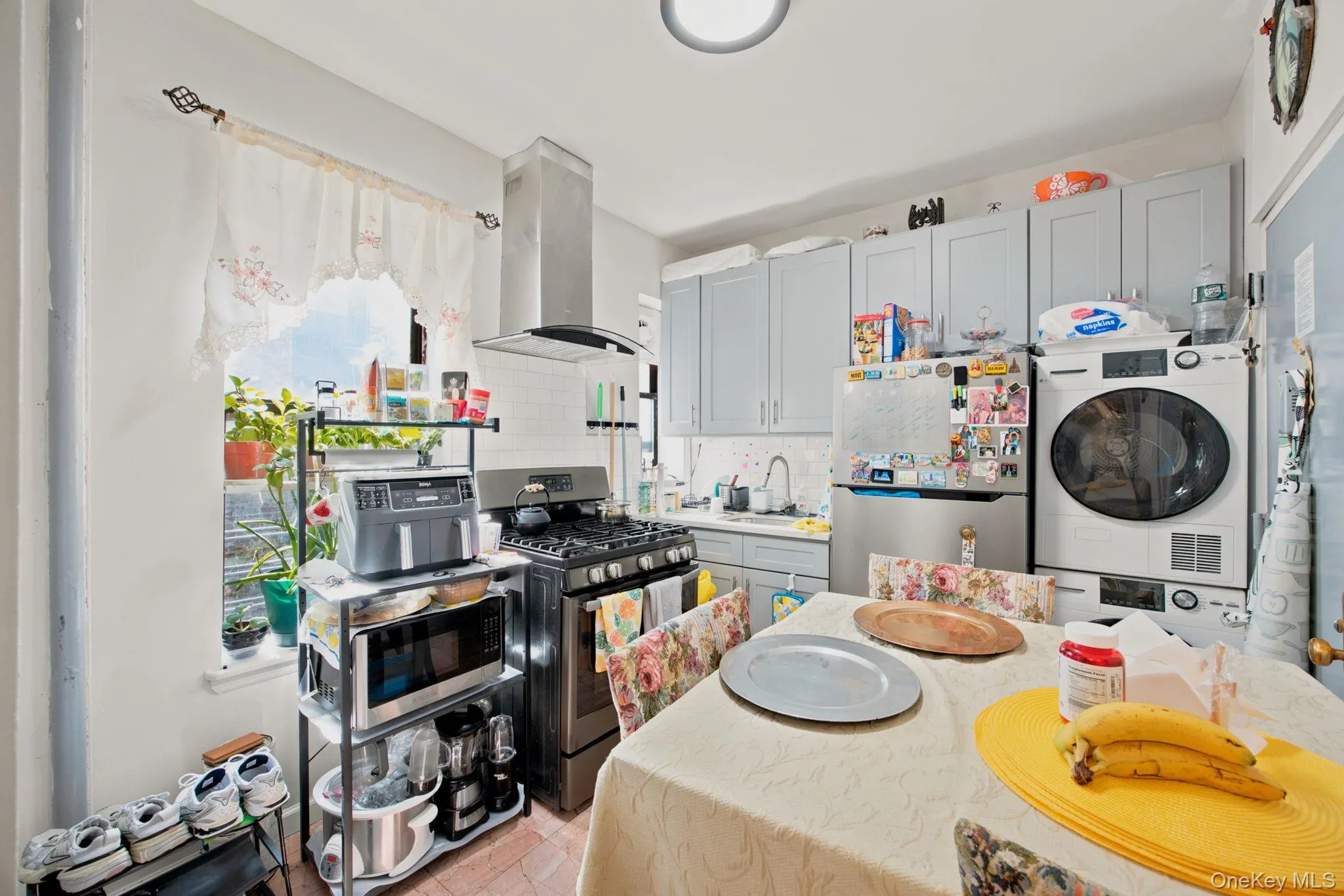 350 4th Street, New York, NY, 2 Bedrooms Bedrooms, 4 Rooms Rooms,1 BathroomBathrooms,Residential,For Rent,4th,0,1037470 350 4th Street, New York, NY, 2 Bedrooms Bedrooms, 4 Rooms Rooms,1 BathroomBathrooms,Residential,For Rent,4th,0,1037470