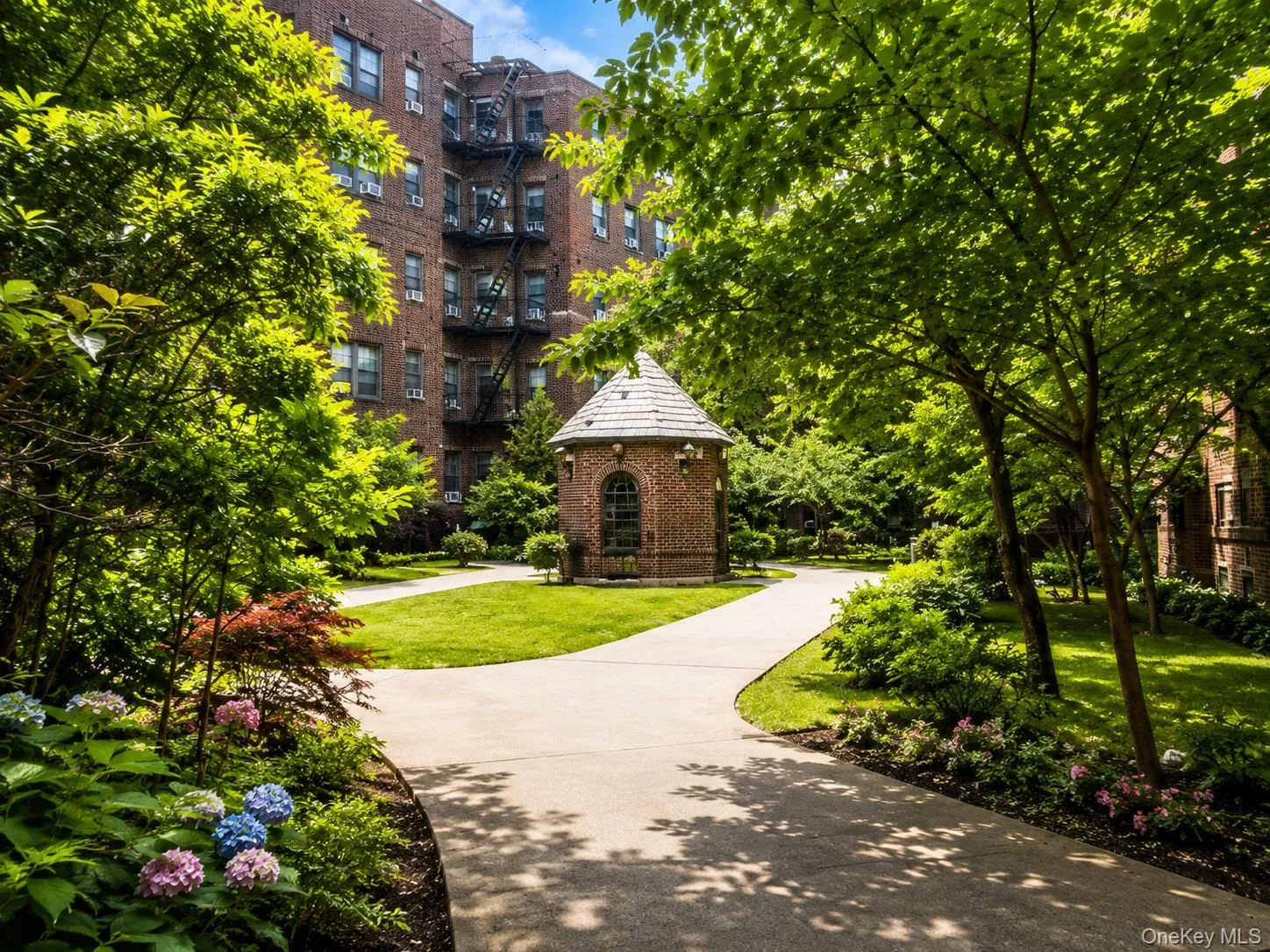 4220 Kissena Boulevard, New York, NY, 2 Bedrooms Bedrooms, 5 Rooms Rooms,1 BathroomBathrooms,Residential,For Rent,Kissena,0,1037471 4220 Kissena Boulevard, New York, NY, 2 Bedrooms Bedrooms, 5 Rooms Rooms,1 BathroomBathrooms,Residential,For Rent,Kissena,0,1037471