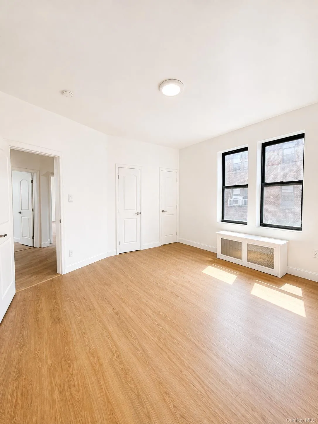 4220 Kissena Boulevard, New York, NY, 2 Bedrooms Bedrooms, 5 Rooms Rooms,1 BathroomBathrooms,Residential,For Rent,Kissena,0,1037471 4220 Kissena Boulevard, New York, NY, 2 Bedrooms Bedrooms, 5 Rooms Rooms,1 BathroomBathrooms,Residential,For Rent,Kissena,0,1037471
