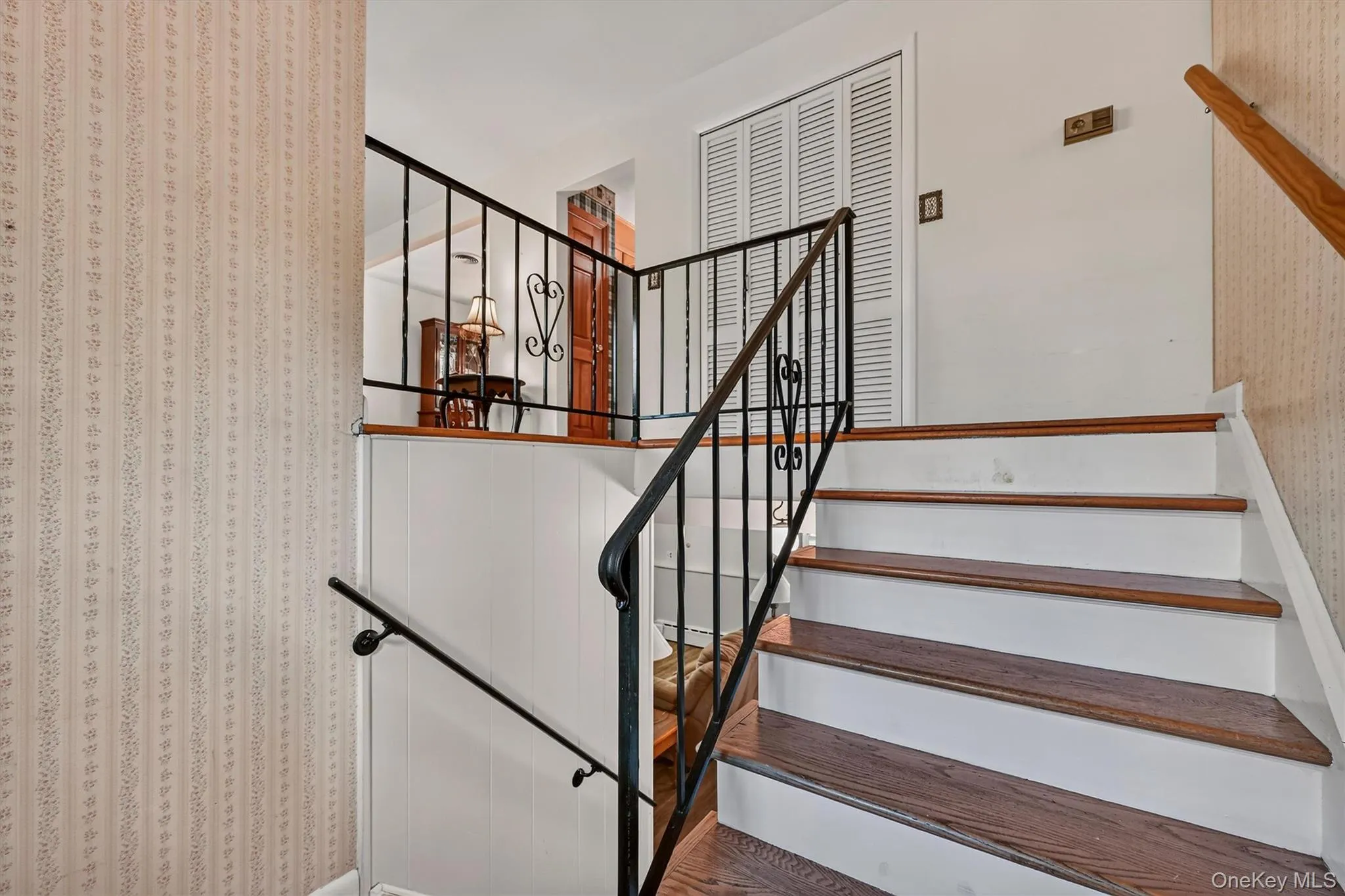 24 Meadow Street, Newburgh (town), NY, 3 Bedrooms Bedrooms, 7 Rooms Rooms,2 BathroomsBathrooms,Residential,For Rent,Meadow,0,1037473 24 Meadow Street, Newburgh (town), NY, 3 Bedrooms Bedrooms, 7 Rooms Rooms,2 BathroomsBathrooms,Residential,For Rent,Meadow,0,1037473