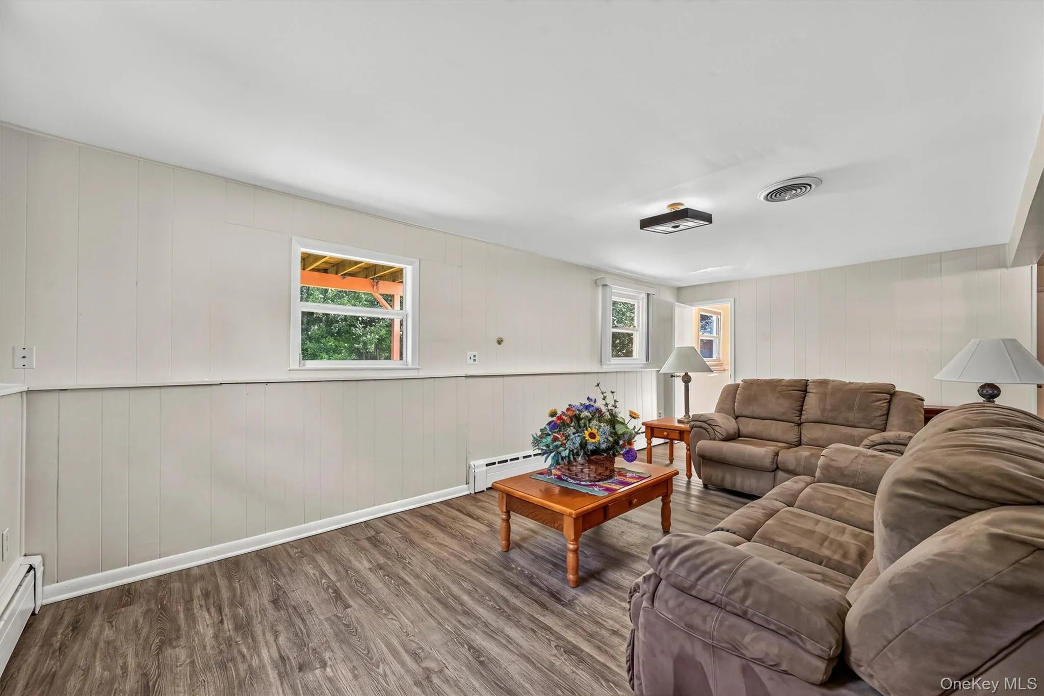 24 Meadow Street, Newburgh (town), NY, 3 Bedrooms Bedrooms, 7 Rooms Rooms,2 BathroomsBathrooms,Residential,For Rent,Meadow,0,1037473 24 Meadow Street, Newburgh (town), NY, 3 Bedrooms Bedrooms, 7 Rooms Rooms,2 BathroomsBathrooms,Residential,For Rent,Meadow,0,1037473