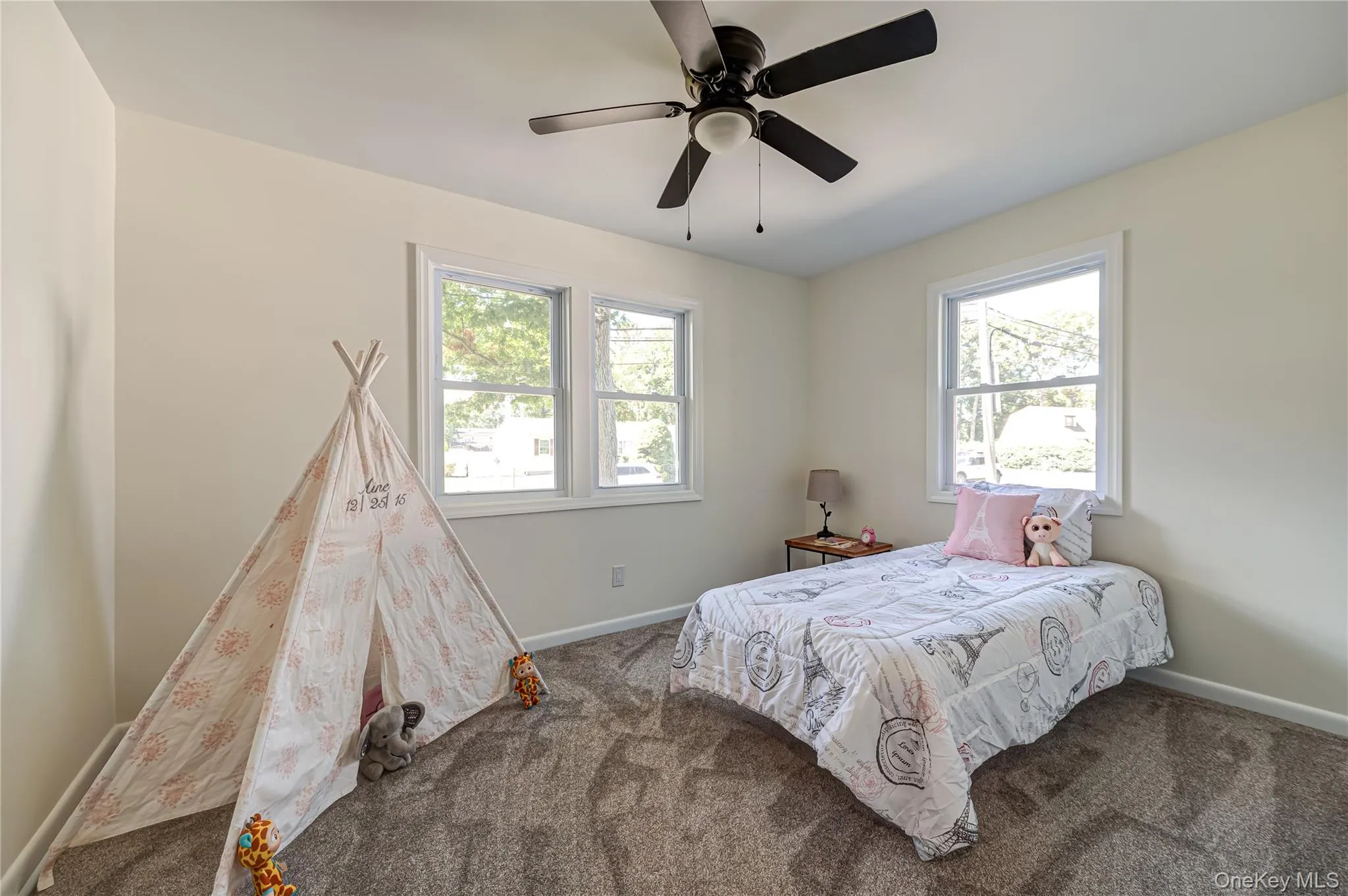 17 Lake Prom, Brookhaven, NY, 3 Bedrooms Bedrooms, 6 Rooms Rooms,1 BathroomBathrooms,Residential,For Rent,Lake,0,1037474 17 Lake Prom, Brookhaven, NY, 3 Bedrooms Bedrooms, 6 Rooms Rooms,1 BathroomBathrooms,Residential,For Rent,Lake,0,1037474