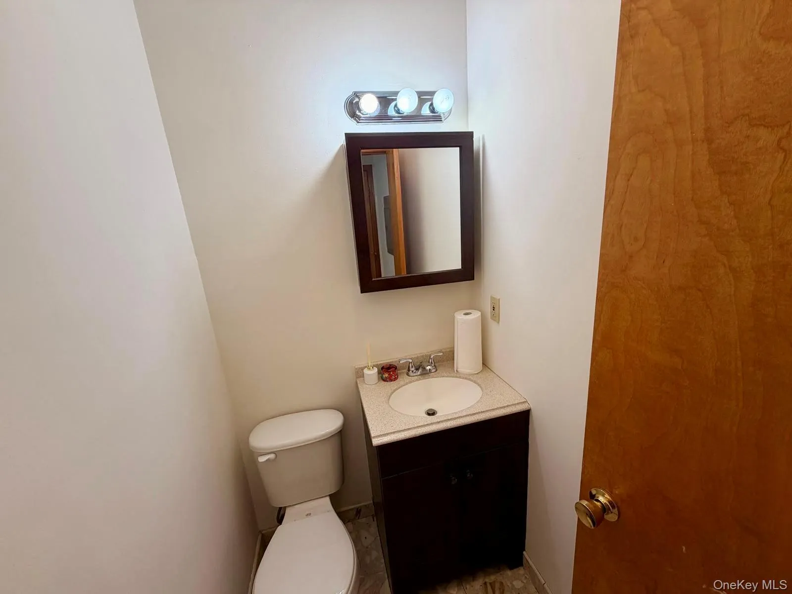 110 Baron De Hirsch Road, Cortlandt, NY, 2 Bedrooms Bedrooms, 5 Rooms Rooms,1 BathroomBathrooms,Residential Lease,For Rent,Baron De Hirsch,0,1037475 110 Baron De Hirsch Road, Cortlandt, NY, 2 Bedrooms Bedrooms, 5 Rooms Rooms,1 BathroomBathrooms,Residential Lease,For Rent,Baron De Hirsch,0,1037475