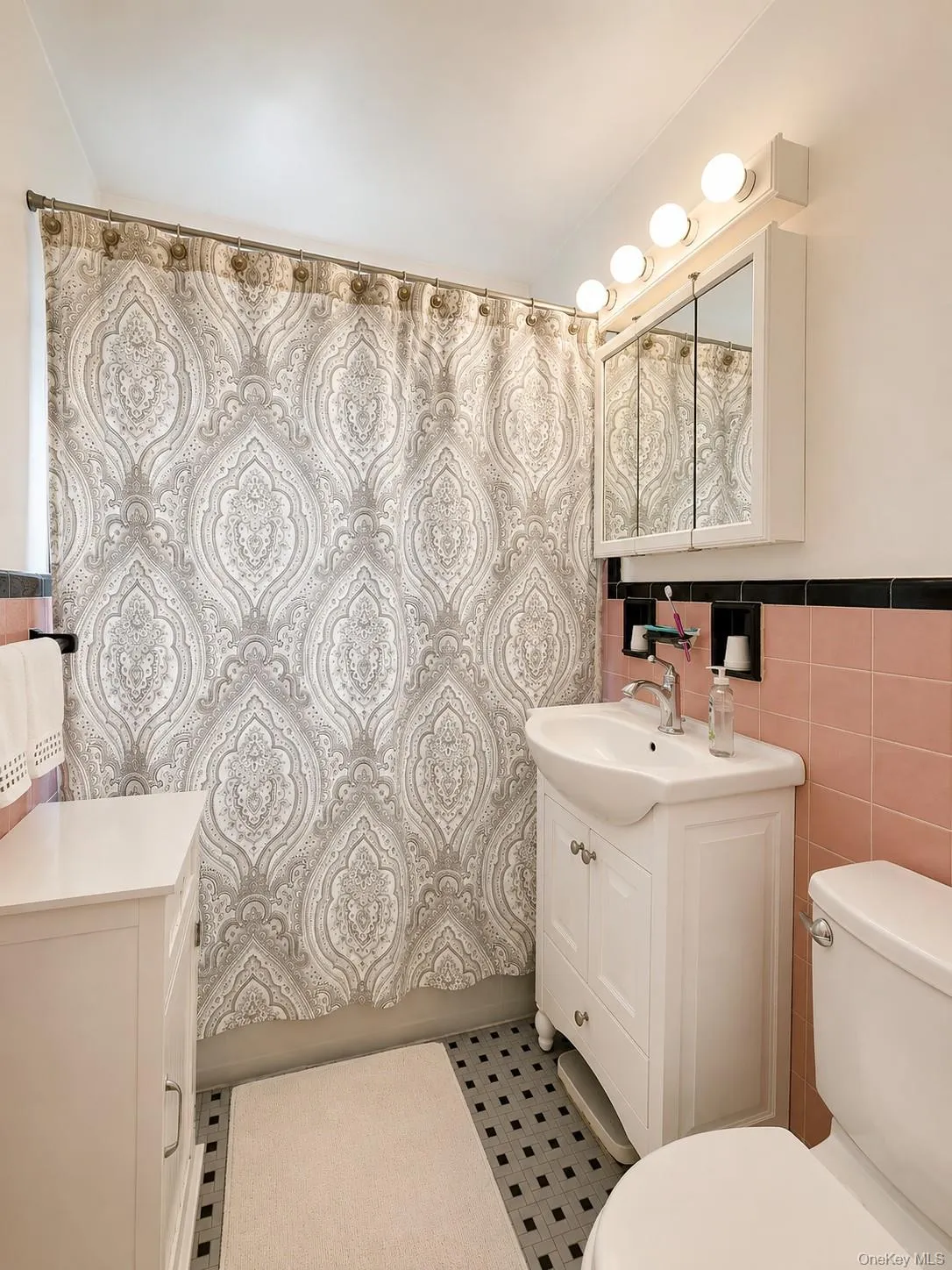 76 Dehaven Drive Dehaven, Yonkers, NY, 1 Bedroom Bedrooms, 4 Rooms Rooms,1 BathroomBathrooms,Residential,For Rent,Dehaven,0,1037476 76 Dehaven Drive Dehaven, Yonkers, NY, 1 Bedroom Bedrooms, 4 Rooms Rooms,1 BathroomBathrooms,Residential,For Rent,Dehaven,0,1037476