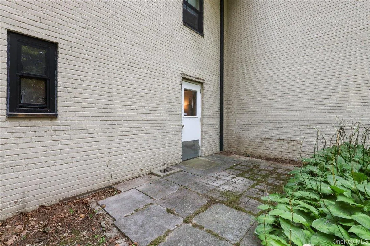5 Whitehall Road, Eastchester, NY, 1 Bedroom Bedrooms, 3 Rooms Rooms,1 BathroomBathrooms,Residential,For Rent,Whitehall,0,1037479 5 Whitehall Road, Eastchester, NY, 1 Bedroom Bedrooms, 3 Rooms Rooms,1 BathroomBathrooms,Residential,For Rent,Whitehall,0,1037479