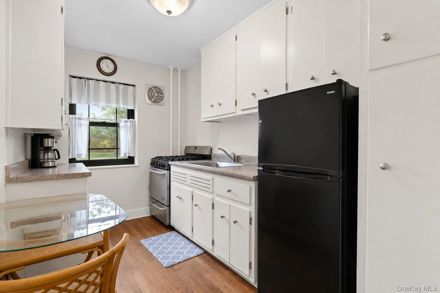 5 Whitehall Road, Eastchester, NY, 1 Bedroom Bedrooms, 3 Rooms Rooms,1 BathroomBathrooms,Residential,For Rent,Whitehall,0,1037479 5 Whitehall Road, Eastchester, NY, 1 Bedroom Bedrooms, 3 Rooms Rooms,1 BathroomBathrooms,Residential,For Rent,Whitehall,0,1037479