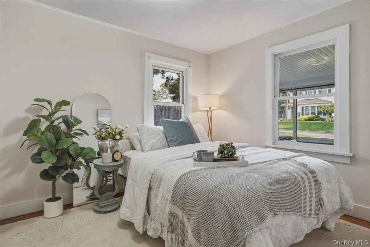 5 Coles Place, Huntington, NY, 2 Bedrooms Bedrooms, 5 Rooms Rooms,1 BathroomBathrooms,Residential,For Rent,Coles,0,1037480 5 Coles Place, Huntington, NY, 2 Bedrooms Bedrooms, 5 Rooms Rooms,1 BathroomBathrooms,Residential,For Rent,Coles,0,1037480