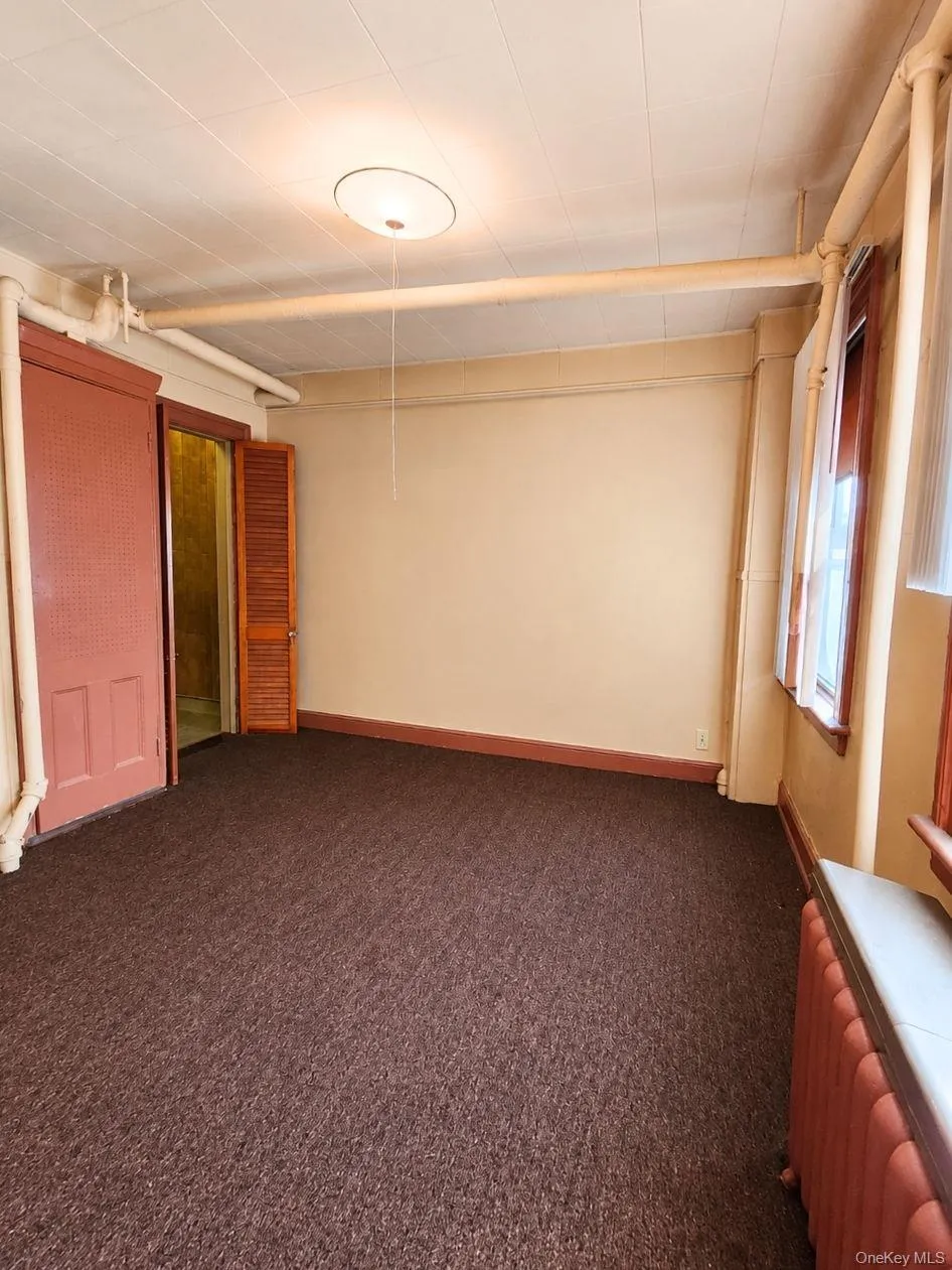 20-42 41st Street, New York, NY, 2 Bedrooms Bedrooms, 5 Rooms Rooms,1 BathroomBathrooms,Residential,For Rent,41st,0,1037487 20-42 41st Street, New York, NY, 2 Bedrooms Bedrooms, 5 Rooms Rooms,1 BathroomBathrooms,Residential,For Rent,41st,0,1037487