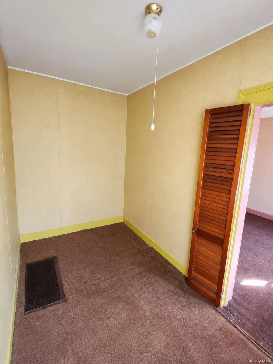 20-42 41st Street, New York, NY, 2 Bedrooms Bedrooms, 5 Rooms Rooms,1 BathroomBathrooms,Residential,For Rent,41st,0,1037487 20-42 41st Street, New York, NY, 2 Bedrooms Bedrooms, 5 Rooms Rooms,1 BathroomBathrooms,Residential,For Rent,41st,0,1037487