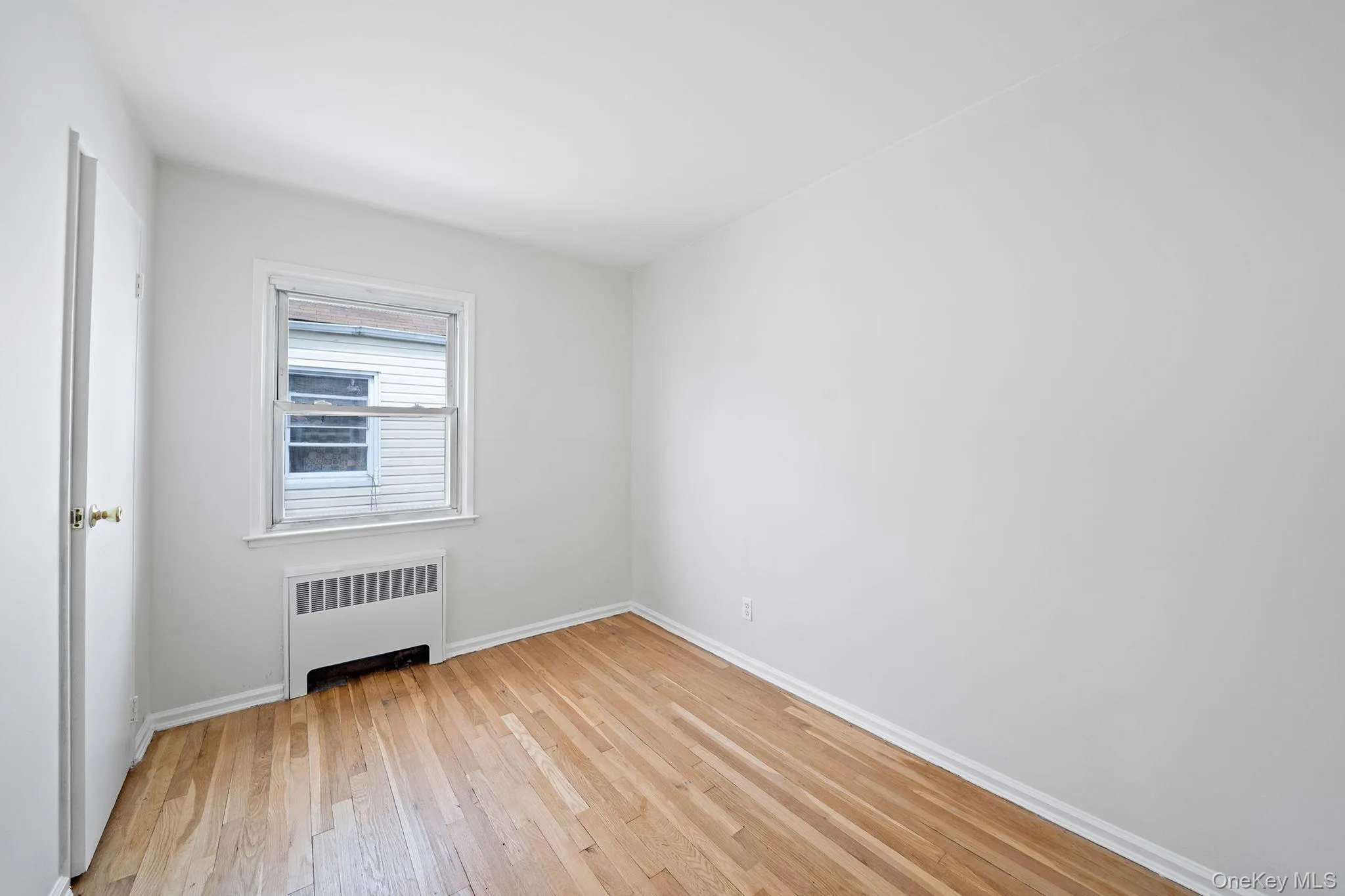 2444 Ericsson Street, New York, NY, 3 Bedrooms Bedrooms, 5 Rooms Rooms,1 BathroomBathrooms,Residential,For Rent,Ericsson,0,1037488 2444 Ericsson Street, New York, NY, 3 Bedrooms Bedrooms, 5 Rooms Rooms,1 BathroomBathrooms,Residential,For Rent,Ericsson,0,1037488