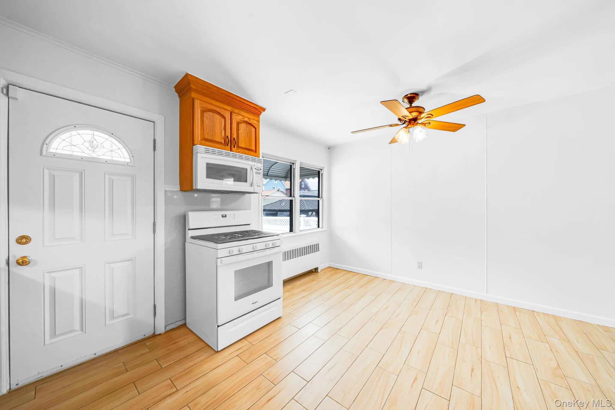 2444 Ericsson Street, New York, NY, 3 Bedrooms Bedrooms, 5 Rooms Rooms,1 BathroomBathrooms,Residential,For Rent,Ericsson,0,1037488 2444 Ericsson Street, New York, NY, 3 Bedrooms Bedrooms, 5 Rooms Rooms,1 BathroomBathrooms,Residential,For Rent,Ericsson,0,1037488