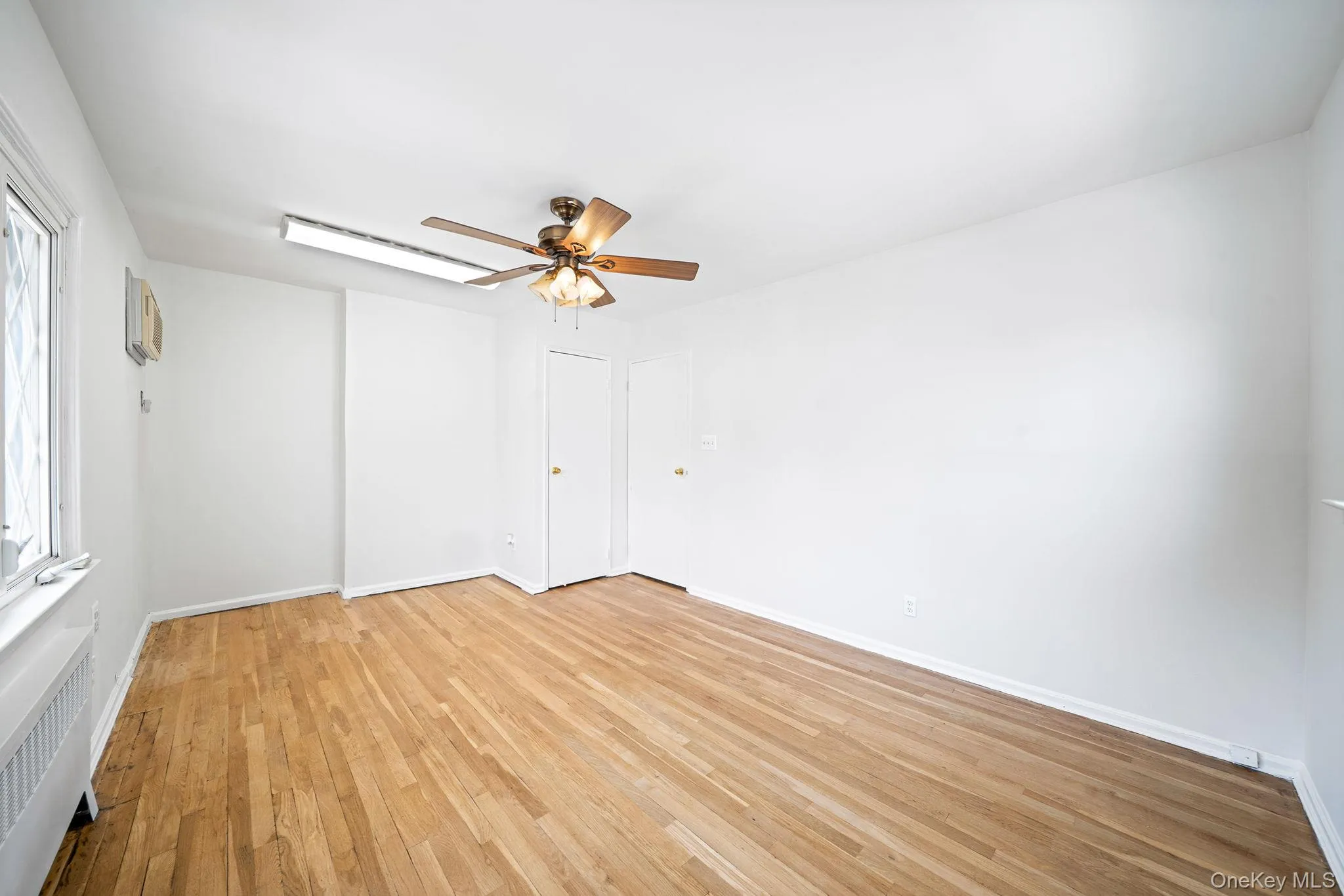 2444 Ericsson Street, New York, NY, 3 Bedrooms Bedrooms, 5 Rooms Rooms,1 BathroomBathrooms,Residential,For Rent,Ericsson,0,1037488 2444 Ericsson Street, New York, NY, 3 Bedrooms Bedrooms, 5 Rooms Rooms,1 BathroomBathrooms,Residential,For Rent,Ericsson,0,1037488