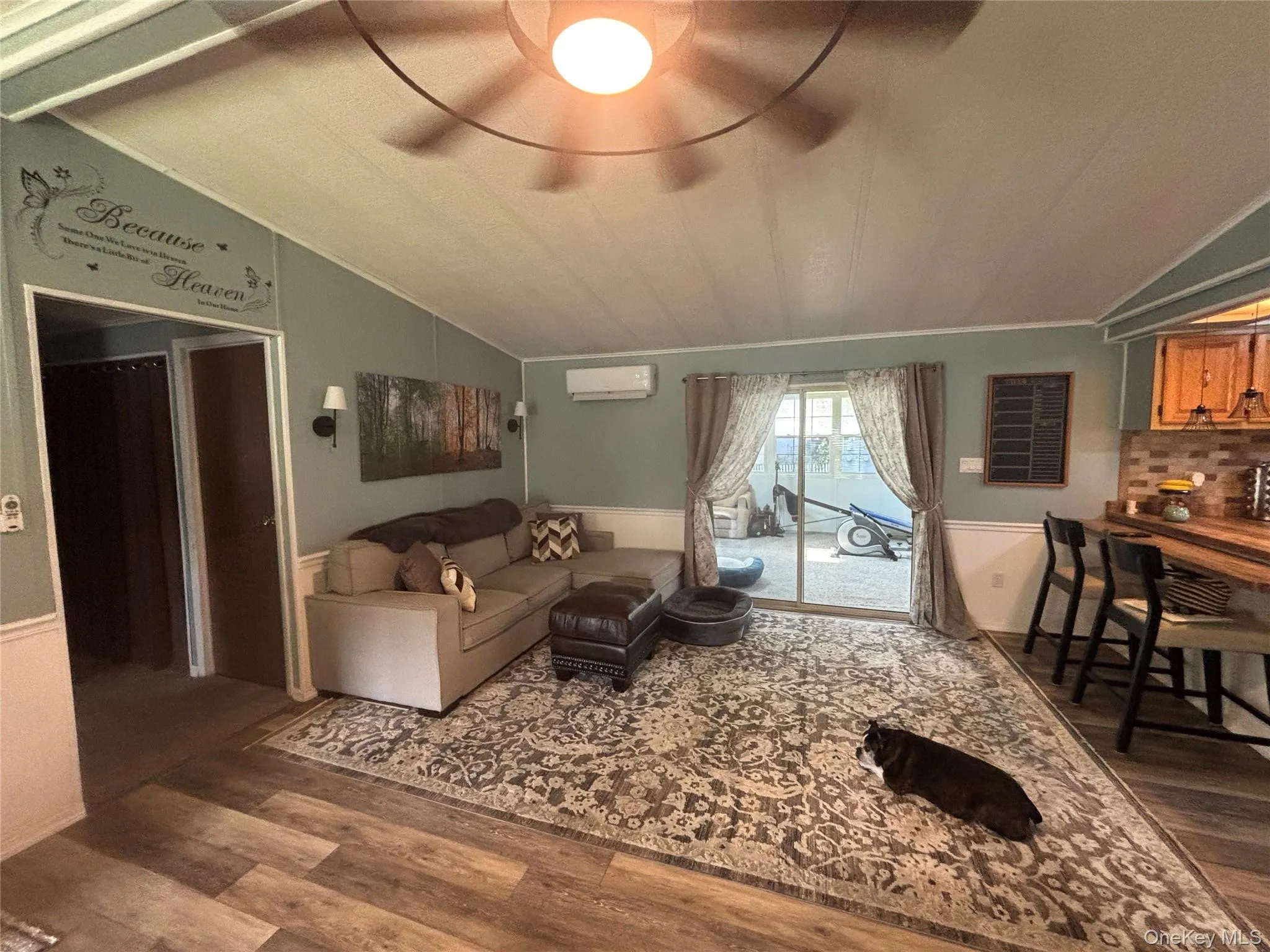 1661 Old Country Road, Riverhead, NY, 2 Bedrooms Bedrooms, 9 Rooms Rooms,2 BathroomsBathrooms,Residential,For Rent,Old Country,0,1037492 1661 Old Country Road, Riverhead, NY, 2 Bedrooms Bedrooms, 9 Rooms Rooms,2 BathroomsBathrooms,Residential,For Rent,Old Country,0,1037492