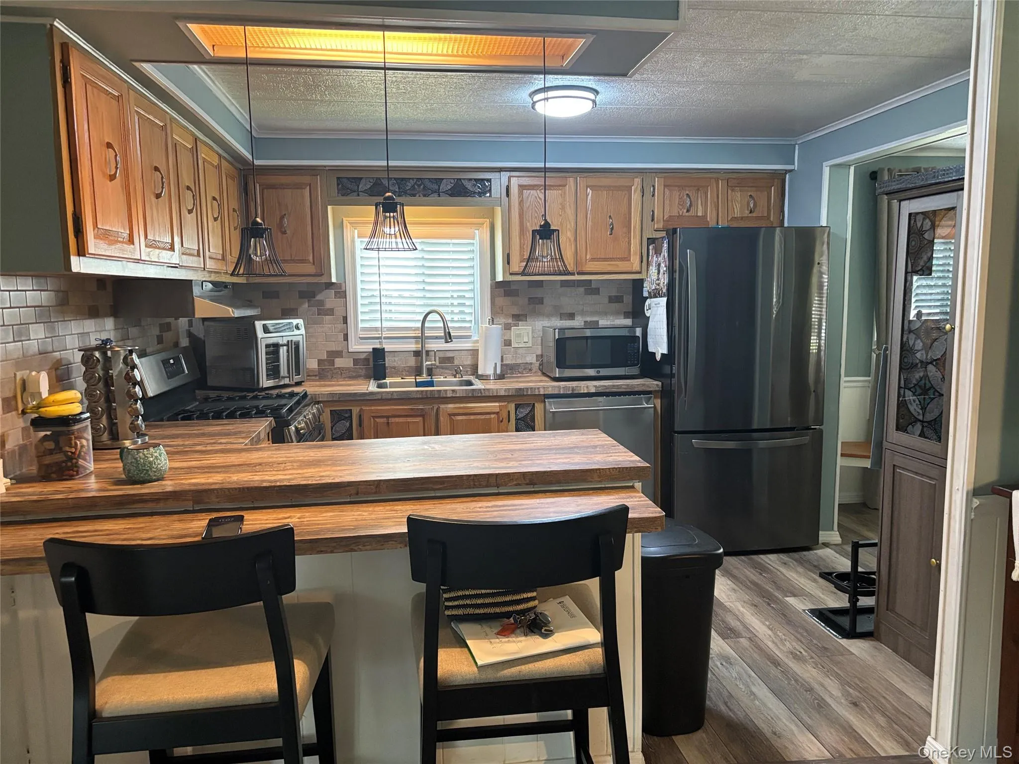 1661 Old Country Road, Riverhead, NY, 2 Bedrooms Bedrooms, 9 Rooms Rooms,2 BathroomsBathrooms,Residential,For Rent,Old Country,0,1037492 1661 Old Country Road, Riverhead, NY, 2 Bedrooms Bedrooms, 9 Rooms Rooms,2 BathroomsBathrooms,Residential,For Rent,Old Country,0,1037492