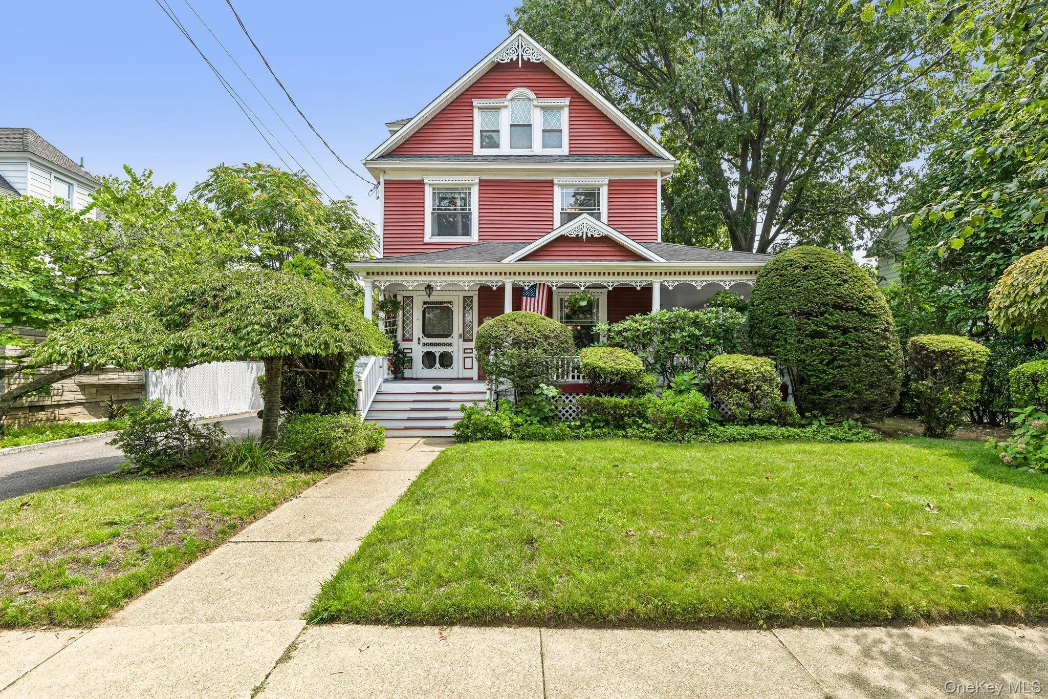 35 Lee Avenue, Hempstead, NY, 3 Bedrooms Bedrooms, 8 Rooms Rooms,2 BathroomsBathrooms,Residential,For Rent,Lee,0,1037496 35 Lee Avenue, Hempstead, NY, 3 Bedrooms Bedrooms, 8 Rooms Rooms,2 BathroomsBathrooms,Residential,For Rent,Lee,0,1037496