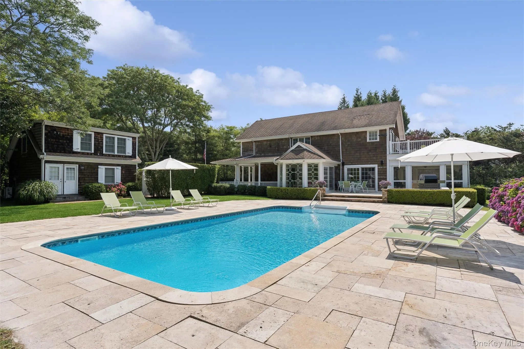 245 Meadows, Southampton, NY, 5 Bedrooms Bedrooms, 9 Rooms Rooms,4 BathroomsBathrooms,Residential,For Rent,Meadows,0,1037500 245 Meadows, Southampton, NY, 5 Bedrooms Bedrooms, 9 Rooms Rooms,4 BathroomsBathrooms,Residential,For Rent,Meadows,0,1037500