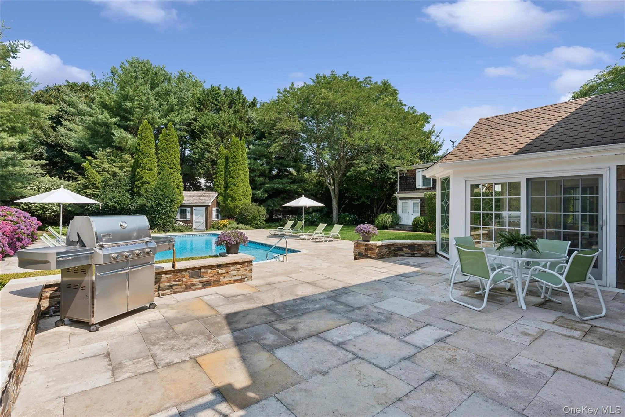 245 Meadows, Southampton, NY, 5 Bedrooms Bedrooms, 9 Rooms Rooms,4 BathroomsBathrooms,Residential,For Rent,Meadows,0,1037500 245 Meadows, Southampton, NY, 5 Bedrooms Bedrooms, 9 Rooms Rooms,4 BathroomsBathrooms,Residential,For Rent,Meadows,0,1037500