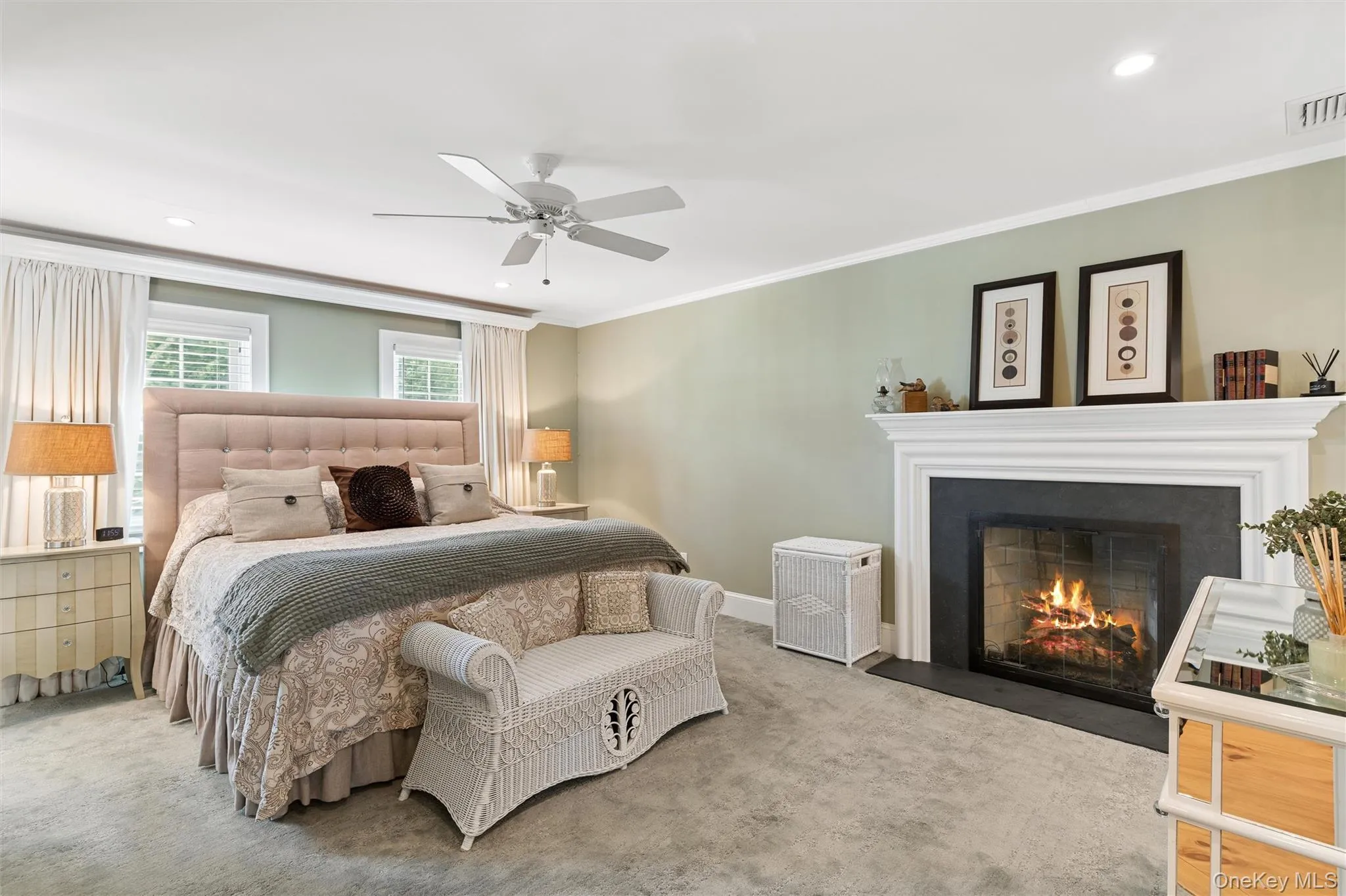 245 Meadows, Southampton, NY, 5 Bedrooms Bedrooms, 9 Rooms Rooms,4 BathroomsBathrooms,Residential,For Rent,Meadows,0,1037500 245 Meadows, Southampton, NY, 5 Bedrooms Bedrooms, 9 Rooms Rooms,4 BathroomsBathrooms,Residential,For Rent,Meadows,0,1037500