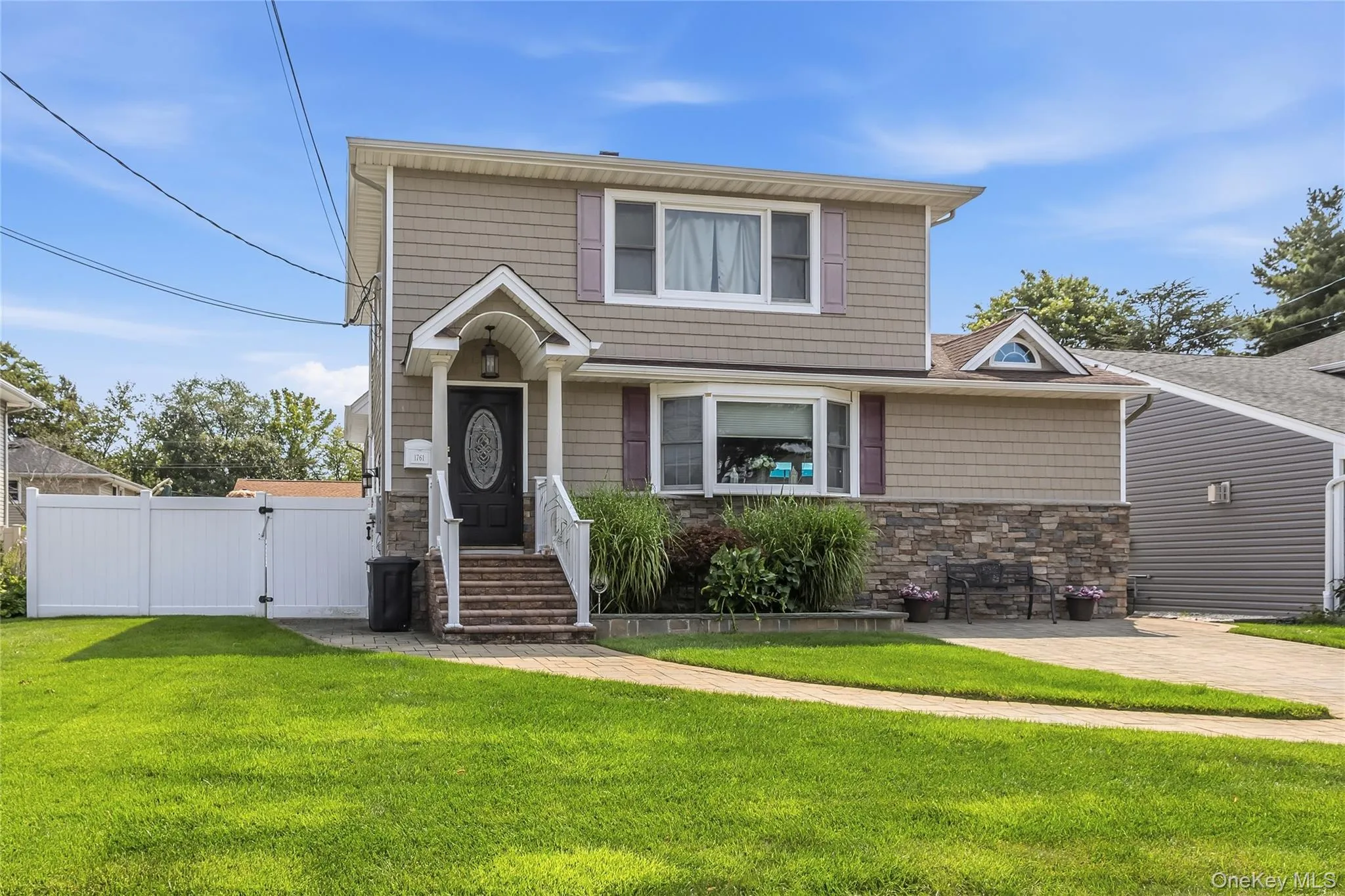 1761 Harold Avenue, Hempstead, NY, 3 Bedrooms Bedrooms, 12 Rooms Rooms,3 BathroomsBathrooms,Residential,For Rent,Harold,0,1037501 1761 Harold Avenue, Hempstead, NY, 3 Bedrooms Bedrooms, 12 Rooms Rooms,3 BathroomsBathrooms,Residential,For Rent,Harold,0,1037501