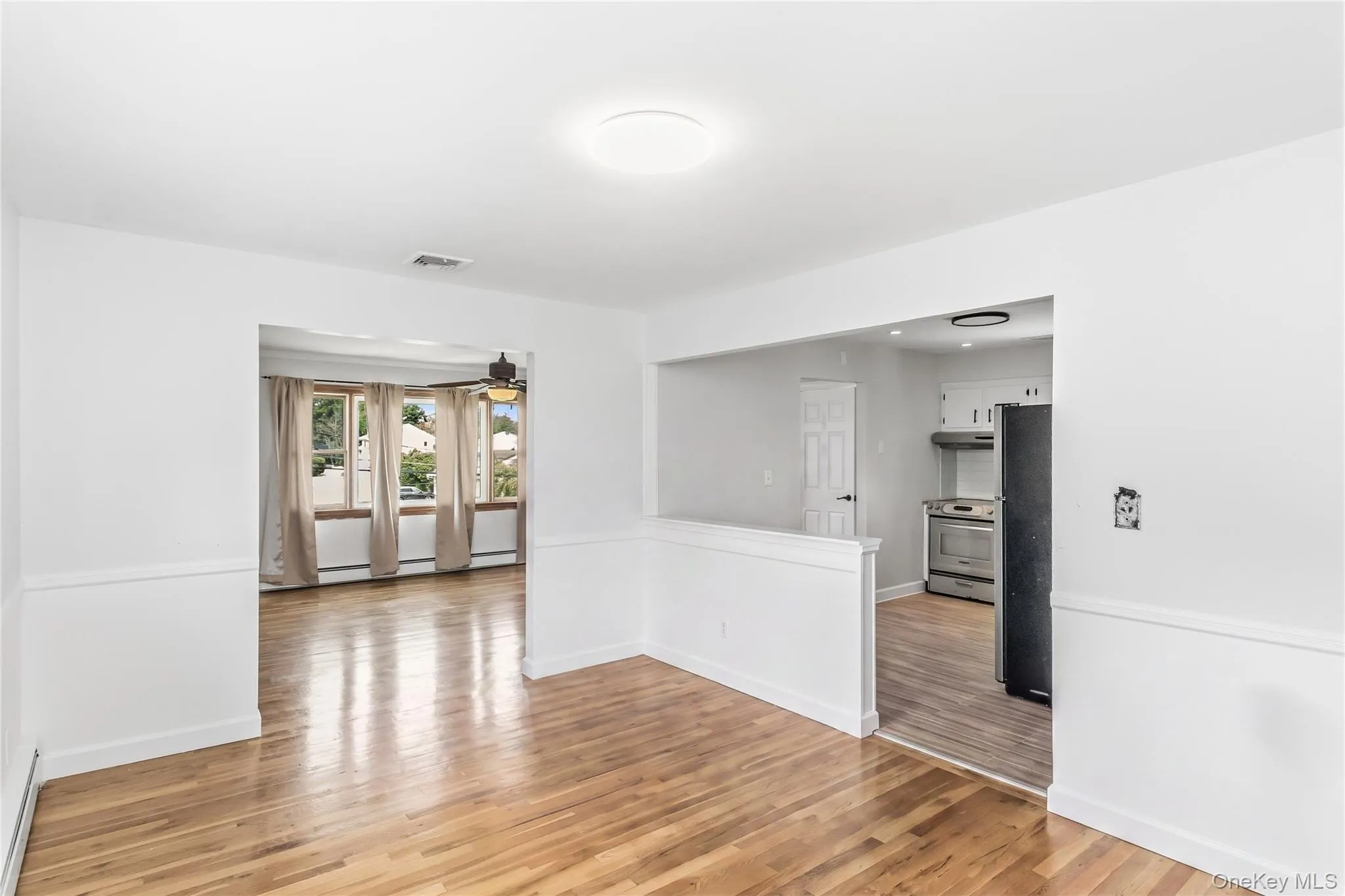 1761 Harold Avenue, Hempstead, NY, 3 Bedrooms Bedrooms, 12 Rooms Rooms,3 BathroomsBathrooms,Residential,For Rent,Harold,0,1037501 1761 Harold Avenue, Hempstead, NY, 3 Bedrooms Bedrooms, 12 Rooms Rooms,3 BathroomsBathrooms,Residential,For Rent,Harold,0,1037501