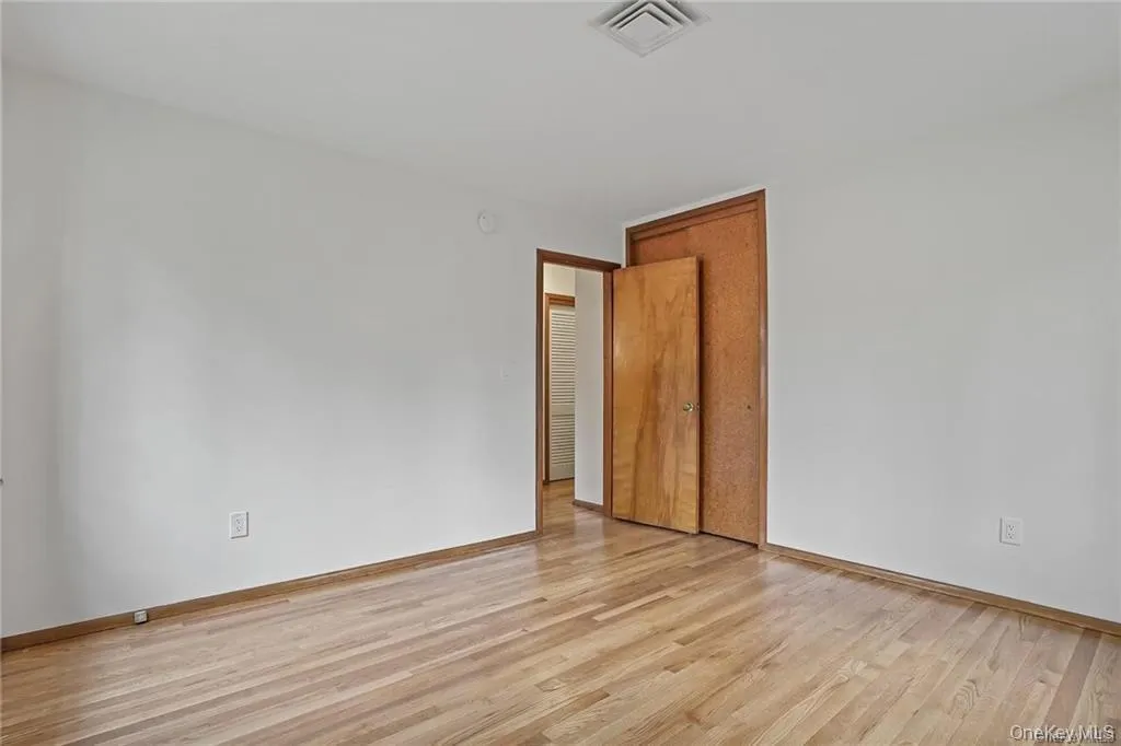 17 Brookside Avenue, Ramapo, NY, 2 Bedrooms Bedrooms, 6 Rooms Rooms,1 BathroomBathrooms,Residential Lease,For Rent,Brookside,0,1037505 17 Brookside Avenue, Ramapo, NY, 2 Bedrooms Bedrooms, 6 Rooms Rooms,1 BathroomBathrooms,Residential Lease,For Rent,Brookside,0,1037505