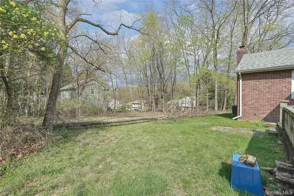 17 Brookside Avenue, Ramapo, NY, 2 Bedrooms Bedrooms, 6 Rooms Rooms,1 BathroomBathrooms,Residential Lease,For Rent,Brookside,0,1037505 17 Brookside Avenue, Ramapo, NY, 2 Bedrooms Bedrooms, 6 Rooms Rooms,1 BathroomBathrooms,Residential Lease,For Rent,Brookside,0,1037505