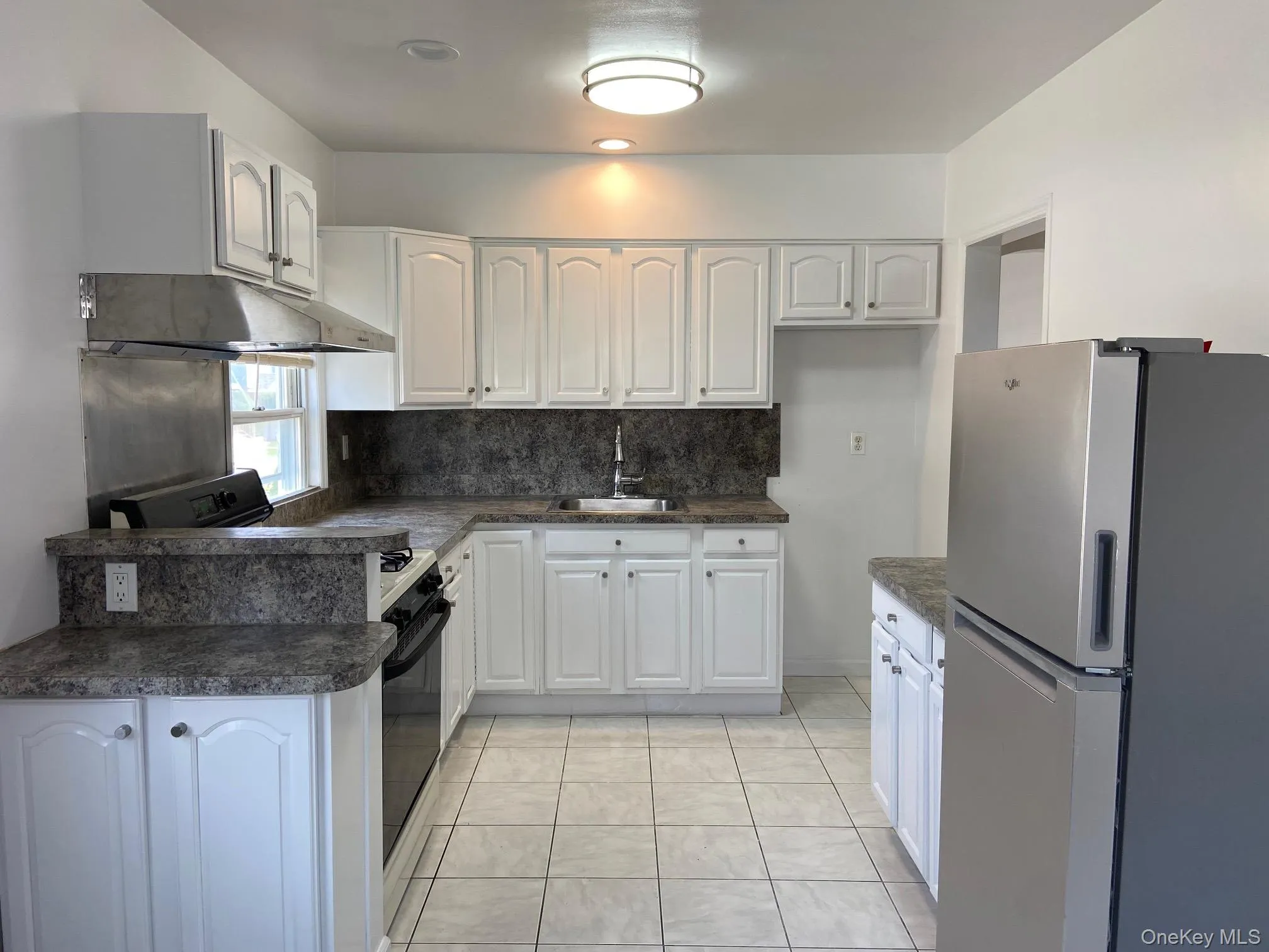 25119 86th Avenue, New York, NY, 3 Bedrooms Bedrooms, 7 Rooms Rooms,2 BathroomsBathrooms,Residential,For Rent,86th,0,1037513 25119 86th Avenue, New York, NY, 3 Bedrooms Bedrooms, 7 Rooms Rooms,2 BathroomsBathrooms,Residential,For Rent,86th,0,1037513
