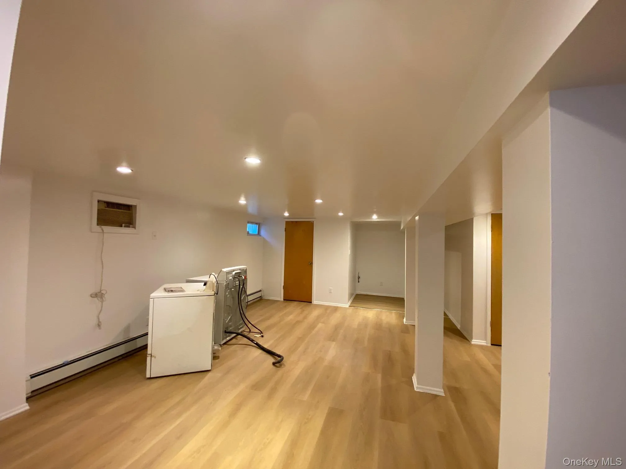 25119 86th Avenue, New York, NY, 3 Bedrooms Bedrooms, 7 Rooms Rooms,2 BathroomsBathrooms,Residential,For Rent,86th,0,1037513 25119 86th Avenue, New York, NY, 3 Bedrooms Bedrooms, 7 Rooms Rooms,2 BathroomsBathrooms,Residential,For Rent,86th,0,1037513