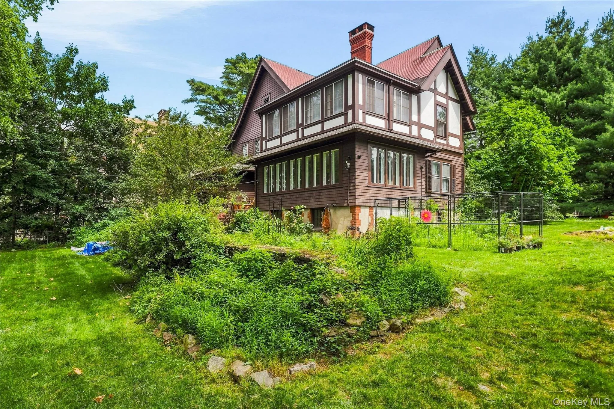 83 Hooker Avenue, Poughkeepsie, NY, 5 Bedrooms Bedrooms, 12 Rooms Rooms,3 BathroomsBathrooms,Residential,For Rent,Hooker,0,1037519 83 Hooker Avenue, Poughkeepsie, NY, 5 Bedrooms Bedrooms, 12 Rooms Rooms,3 BathroomsBathrooms,Residential,For Rent,Hooker,0,1037519