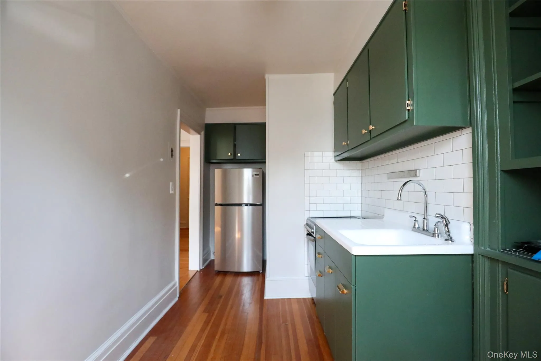 109 Saint James Street, Kingston, NY, 1 Room Rooms,1 BathroomBathrooms,Residential Lease,For Rent,Saint James,0,1037520 109 Saint James Street, Kingston, NY, 1 Room Rooms,1 BathroomBathrooms,Residential Lease,For Rent,Saint James,0,1037520