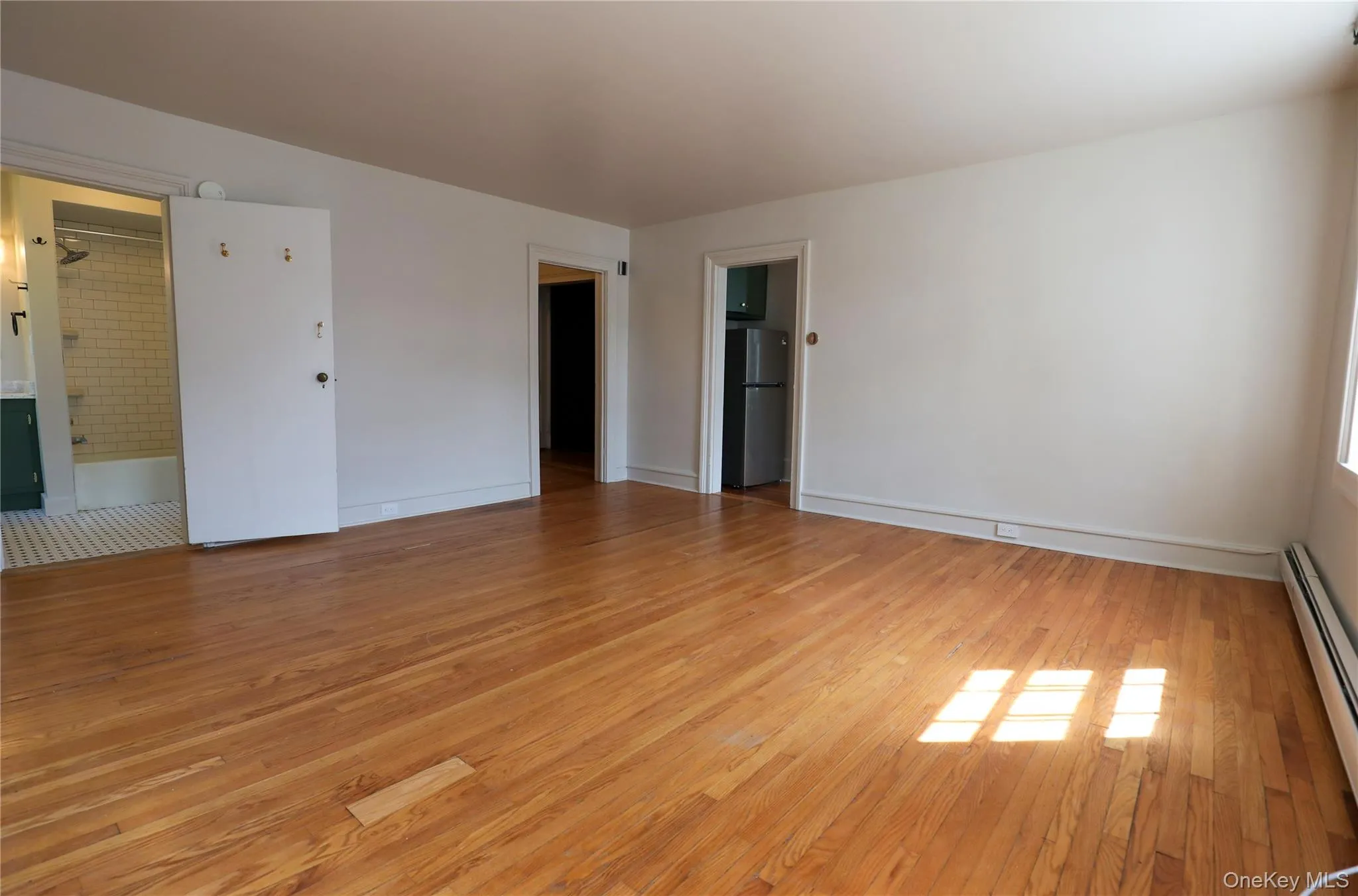 109 Saint James Street, Kingston, NY, 1 Room Rooms,1 BathroomBathrooms,Residential Lease,For Rent,Saint James,0,1037520 109 Saint James Street, Kingston, NY, 1 Room Rooms,1 BathroomBathrooms,Residential Lease,For Rent,Saint James,0,1037520