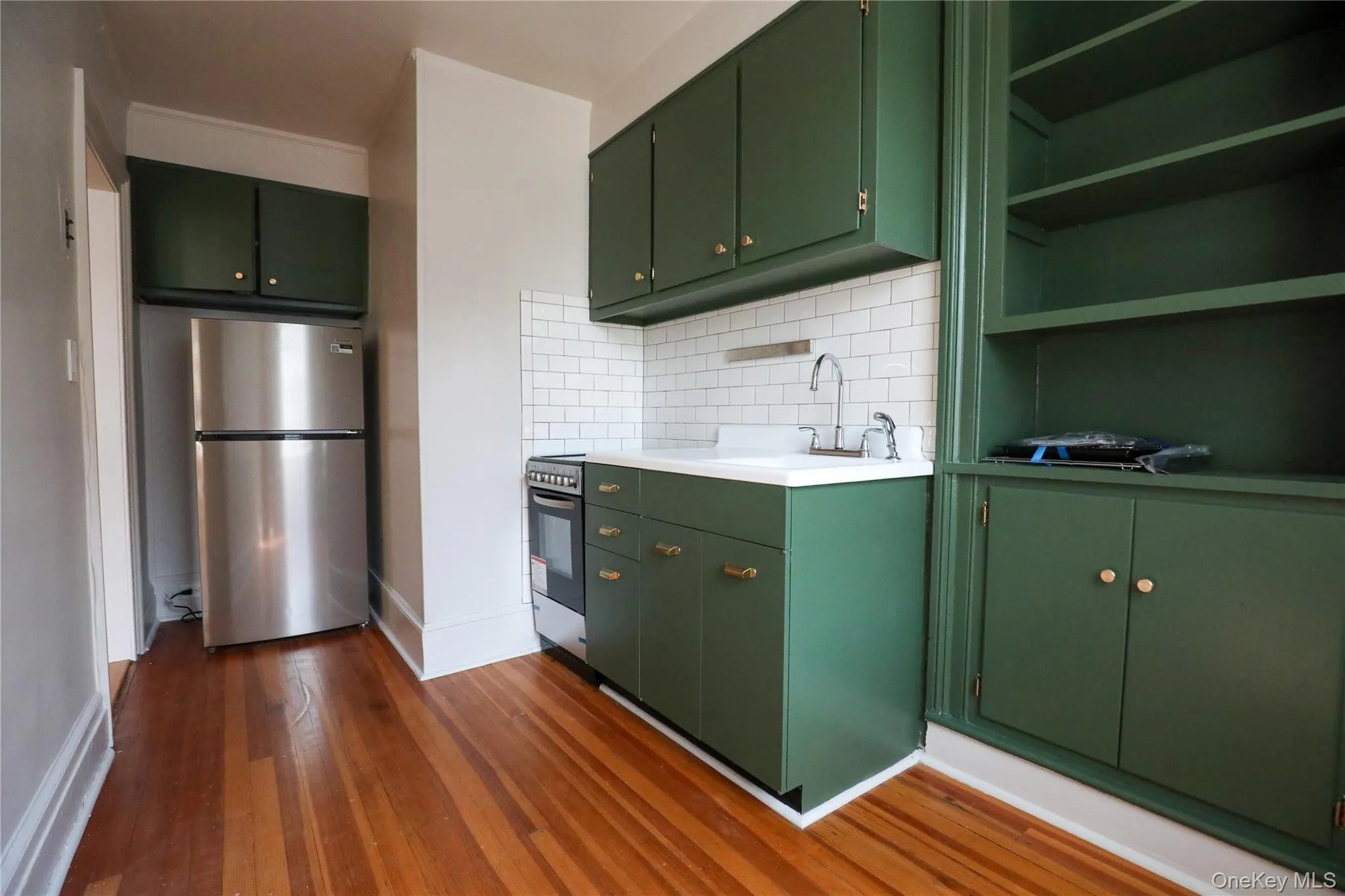109 Saint James Street, Kingston, NY, 1 Room Rooms,1 BathroomBathrooms,Residential Lease,For Rent,Saint James,0,1037520 109 Saint James Street, Kingston, NY, 1 Room Rooms,1 BathroomBathrooms,Residential Lease,For Rent,Saint James,0,1037520