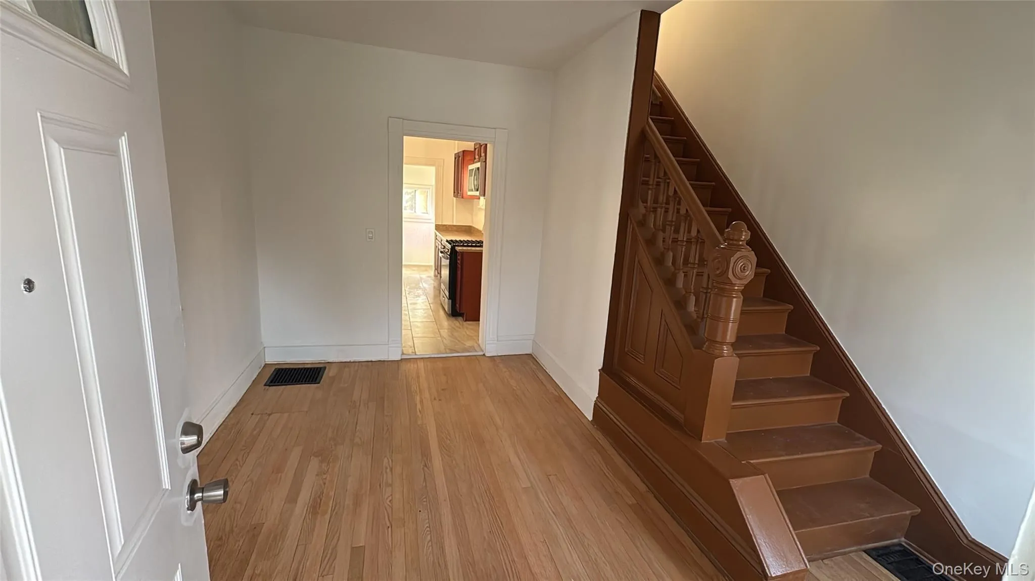 20 Benton Avenue, Middletown, NY, 3 Bedrooms Bedrooms, 7 Rooms Rooms,2 BathroomsBathrooms,Residential Lease,For Rent,Benton,0,1037522 20 Benton Avenue, Middletown, NY, 3 Bedrooms Bedrooms, 7 Rooms Rooms,2 BathroomsBathrooms,Residential Lease,For Rent,Benton,0,1037522