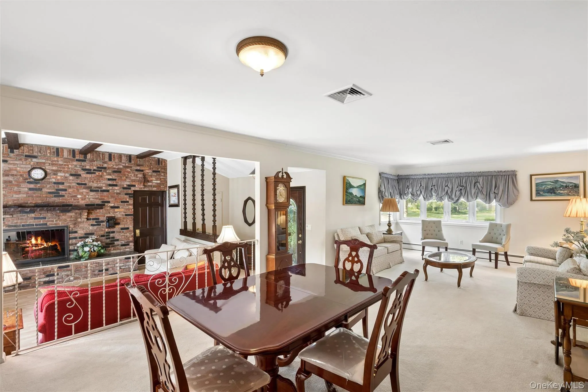 35 Cherrywood Drive, Huntington, NY, 3 Bedrooms Bedrooms, 6 Rooms Rooms,2 BathroomsBathrooms,Residential,For Rent,Cherrywood,0,1037523 35 Cherrywood Drive, Huntington, NY, 3 Bedrooms Bedrooms, 6 Rooms Rooms,2 BathroomsBathrooms,Residential,For Rent,Cherrywood,0,1037523