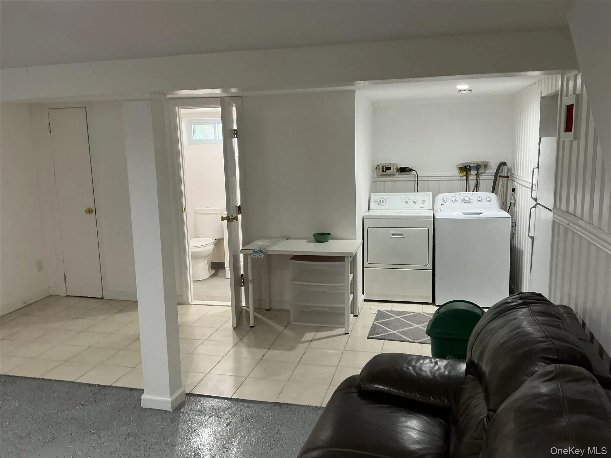 1108 Washington Avenue, North Hempstead, NY, 4 Bedrooms Bedrooms, 7 Rooms Rooms,3 BathroomsBathrooms,Residential Lease,For Rent,Washington,0,1037526 1108 Washington Avenue, North Hempstead, NY, 4 Bedrooms Bedrooms, 7 Rooms Rooms,3 BathroomsBathrooms,Residential Lease,For Rent,Washington,0,1037526