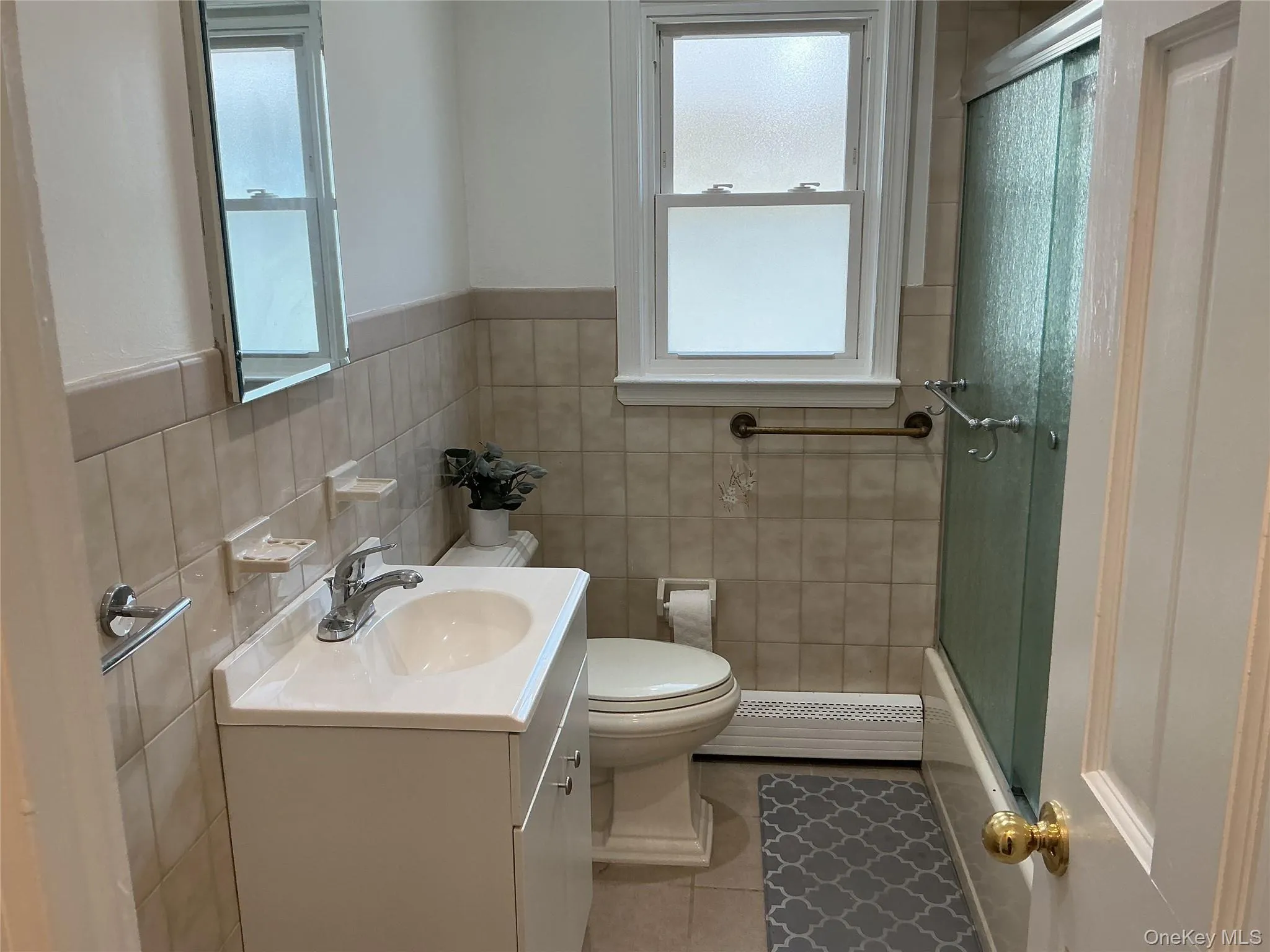 1108 Washington Avenue, North Hempstead, NY, 4 Bedrooms Bedrooms, 7 Rooms Rooms,3 BathroomsBathrooms,Residential Lease,For Rent,Washington,0,1037526 1108 Washington Avenue, North Hempstead, NY, 4 Bedrooms Bedrooms, 7 Rooms Rooms,3 BathroomsBathrooms,Residential Lease,For Rent,Washington,0,1037526