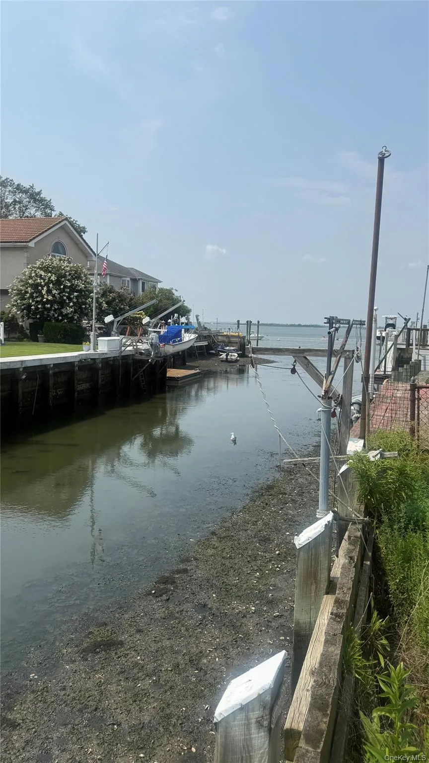 42 14th Road, New York, NY, 3 Bedrooms Bedrooms, 7 Rooms Rooms,1 BathroomBathrooms,Residential,For Rent,14th,0,1037527 42 14th Road, New York, NY, 3 Bedrooms Bedrooms, 7 Rooms Rooms,1 BathroomBathrooms,Residential,For Rent,14th,0,1037527