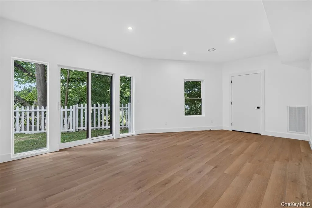 117 Orchard Street, Montgomery, NY, 3 Bedrooms Bedrooms, 8 Rooms Rooms,2 BathroomsBathrooms,Residential Lease,For Rent,Orchard,0,1037530 117 Orchard Street, Montgomery, NY, 3 Bedrooms Bedrooms, 8 Rooms Rooms,2 BathroomsBathrooms,Residential Lease,For Rent,Orchard,0,1037530