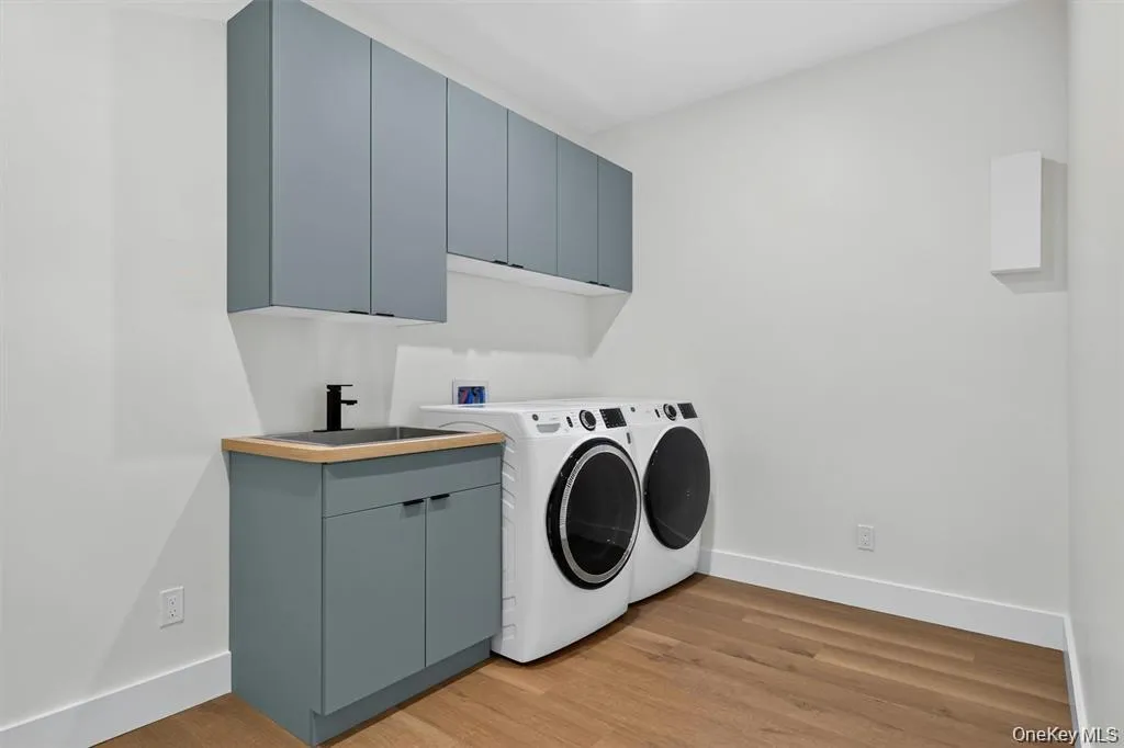 117 Orchard Street, Montgomery, NY, 3 Bedrooms Bedrooms, 8 Rooms Rooms,2 BathroomsBathrooms,Residential Lease,For Rent,Orchard,0,1037530 117 Orchard Street, Montgomery, NY, 3 Bedrooms Bedrooms, 8 Rooms Rooms,2 BathroomsBathrooms,Residential Lease,For Rent,Orchard,0,1037530