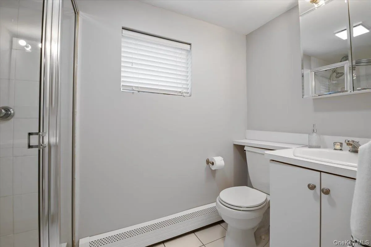 38 Briarwood Lane, Oyster Bay, NY, 3 Bedrooms Bedrooms, 7 Rooms Rooms,2 BathroomsBathrooms,Residential,For Rent,Briarwood,0,1037534 38 Briarwood Lane, Oyster Bay, NY, 3 Bedrooms Bedrooms, 7 Rooms Rooms,2 BathroomsBathrooms,Residential,For Rent,Briarwood,0,1037534