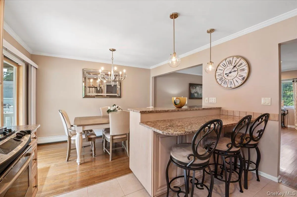 38 Briarwood Lane, Oyster Bay, NY, 3 Bedrooms Bedrooms, 7 Rooms Rooms,2 BathroomsBathrooms,Residential,For Rent,Briarwood,0,1037534 38 Briarwood Lane, Oyster Bay, NY, 3 Bedrooms Bedrooms, 7 Rooms Rooms,2 BathroomsBathrooms,Residential,For Rent,Briarwood,0,1037534