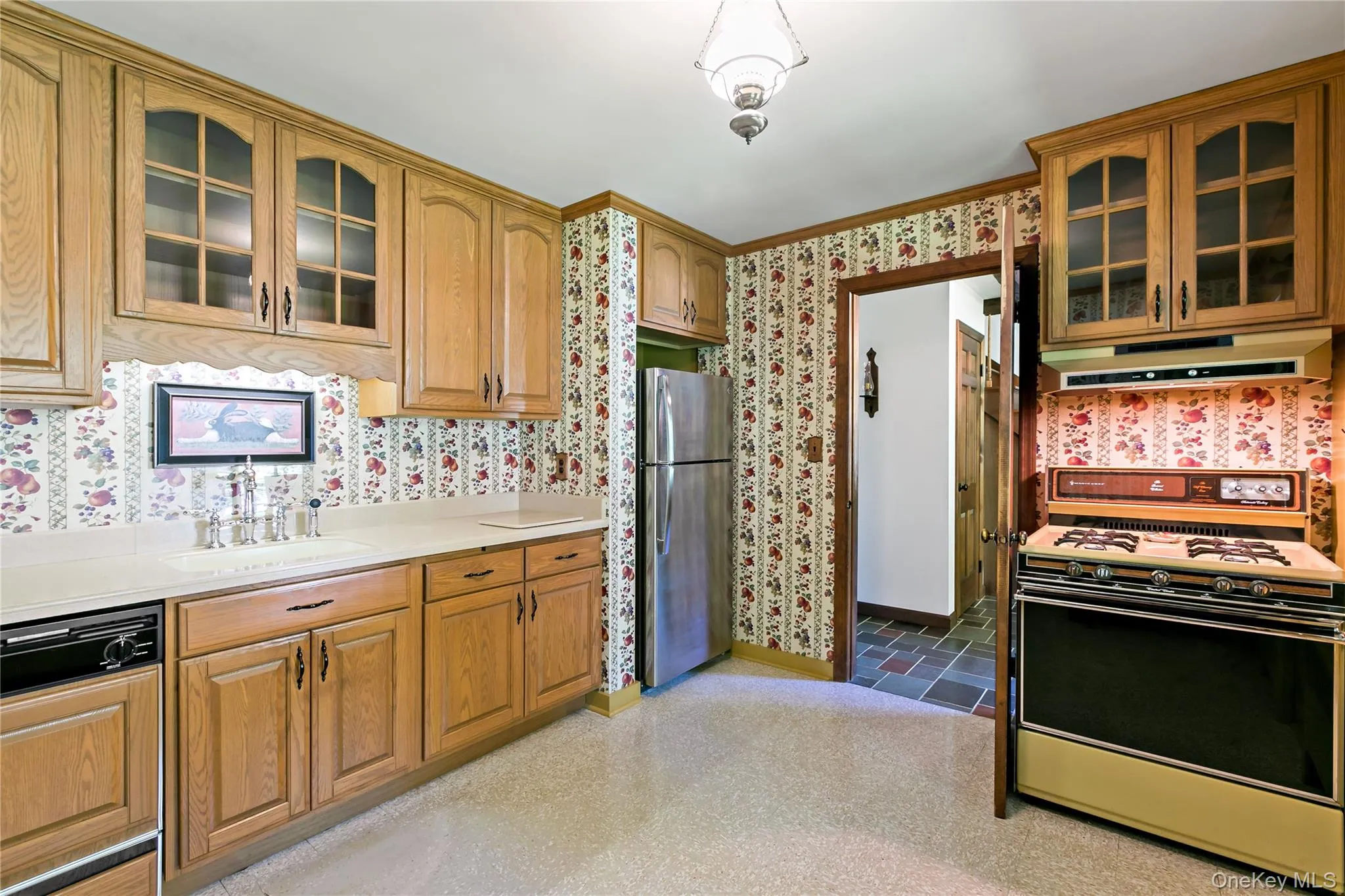 440 Saw Mill River Road, New Castle, NY, 3 Bedrooms Bedrooms, 7 Rooms Rooms,2 BathroomsBathrooms,Residential,For Rent,Saw Mill River,0,1037537 440 Saw Mill River Road, New Castle, NY, 3 Bedrooms Bedrooms, 7 Rooms Rooms,2 BathroomsBathrooms,Residential,For Rent,Saw Mill River,0,1037537