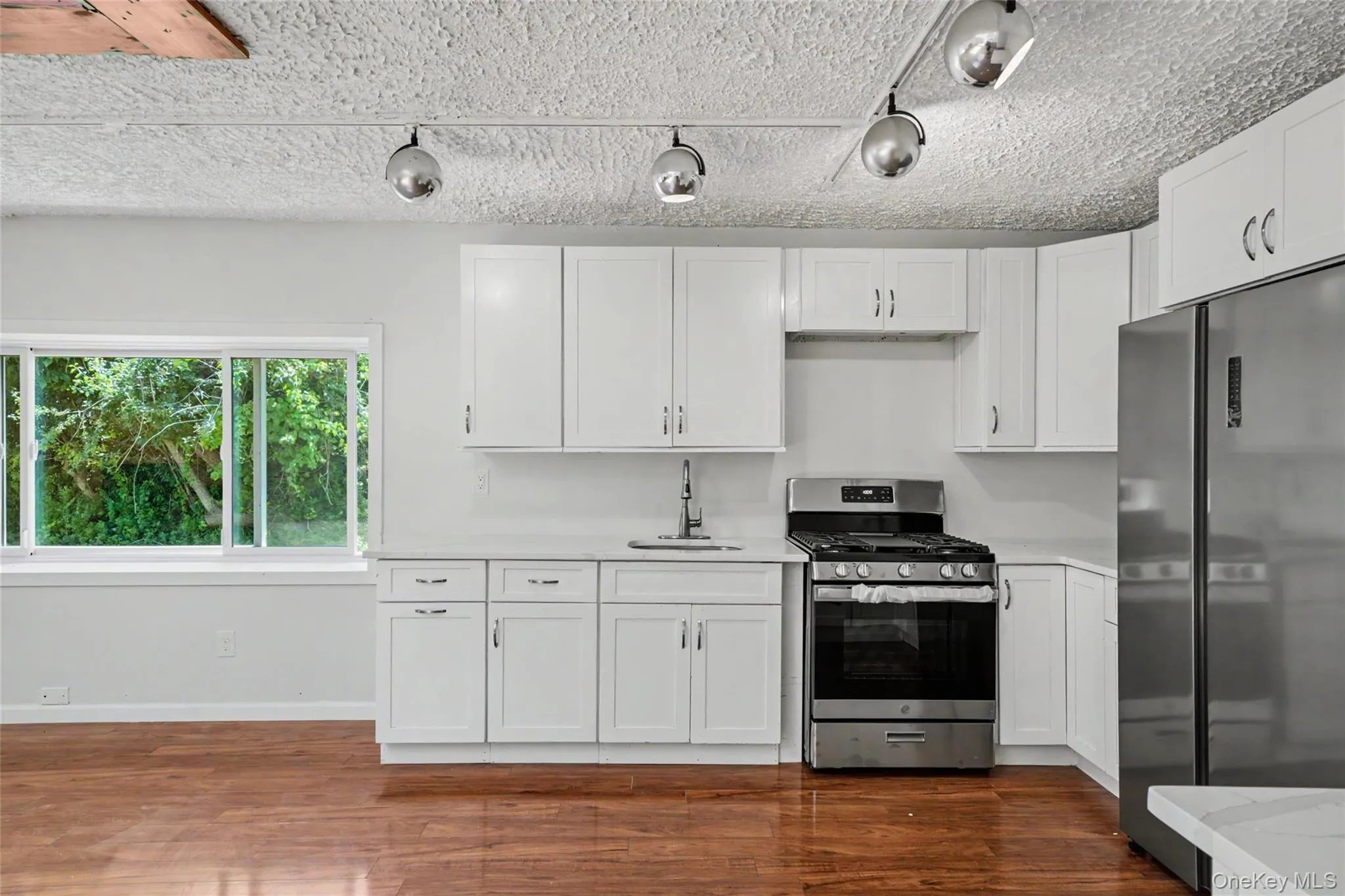 1 Placid Lane, Monroe, NY, 6 Bedrooms Bedrooms, 6 Rooms Rooms,3 BathroomsBathrooms,Residential,For Rent,Placid,0,1037539 1 Placid Lane, Monroe, NY, 6 Bedrooms Bedrooms, 6 Rooms Rooms,3 BathroomsBathrooms,Residential,For Rent,Placid,0,1037539
