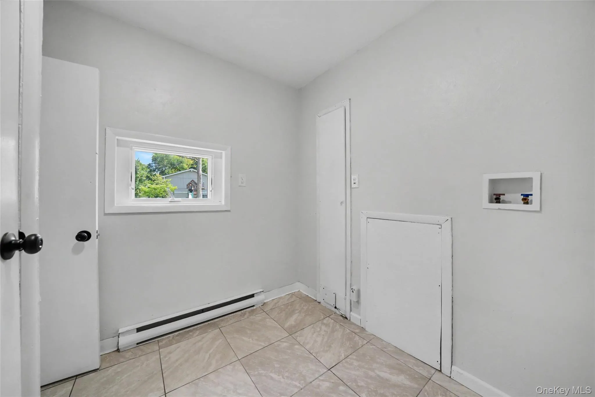 1 Placid Lane, Monroe, NY, 6 Bedrooms Bedrooms, 6 Rooms Rooms,3 BathroomsBathrooms,Residential,For Rent,Placid,0,1037539 1 Placid Lane, Monroe, NY, 6 Bedrooms Bedrooms, 6 Rooms Rooms,3 BathroomsBathrooms,Residential,For Rent,Placid,0,1037539